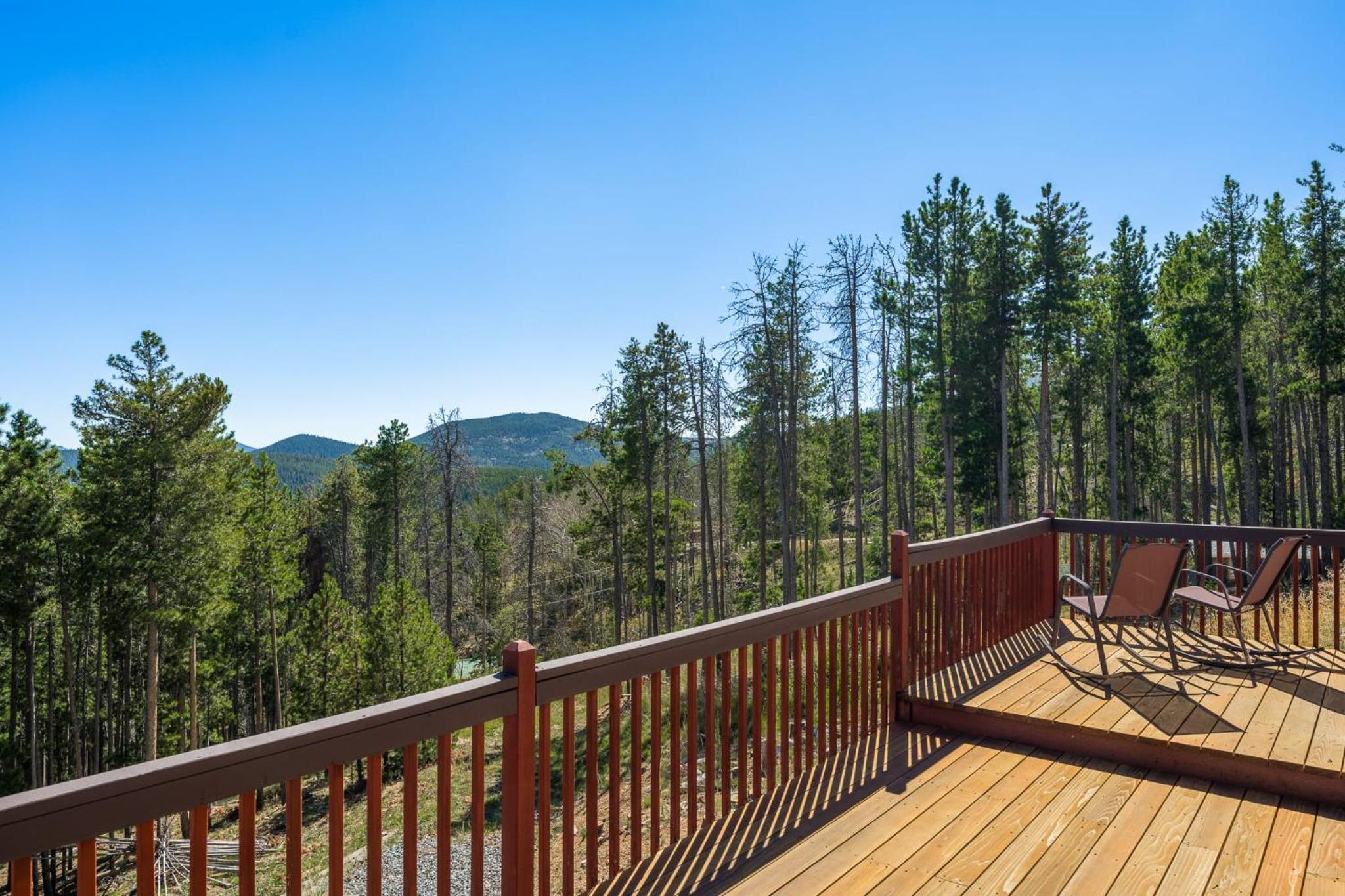 Mountain View Apartment Near Downtown & Hiking view 5
