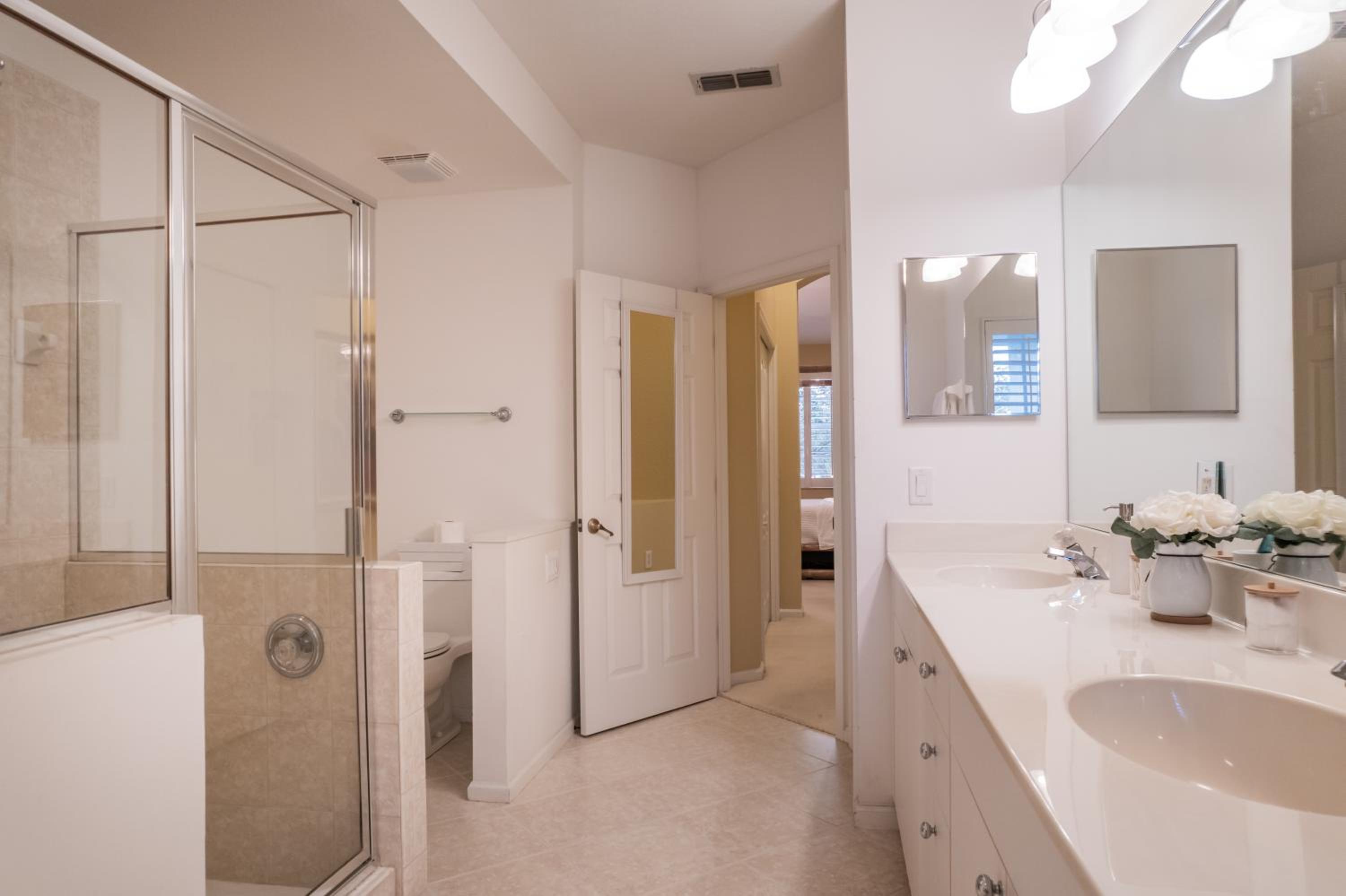 Charming Naples condo