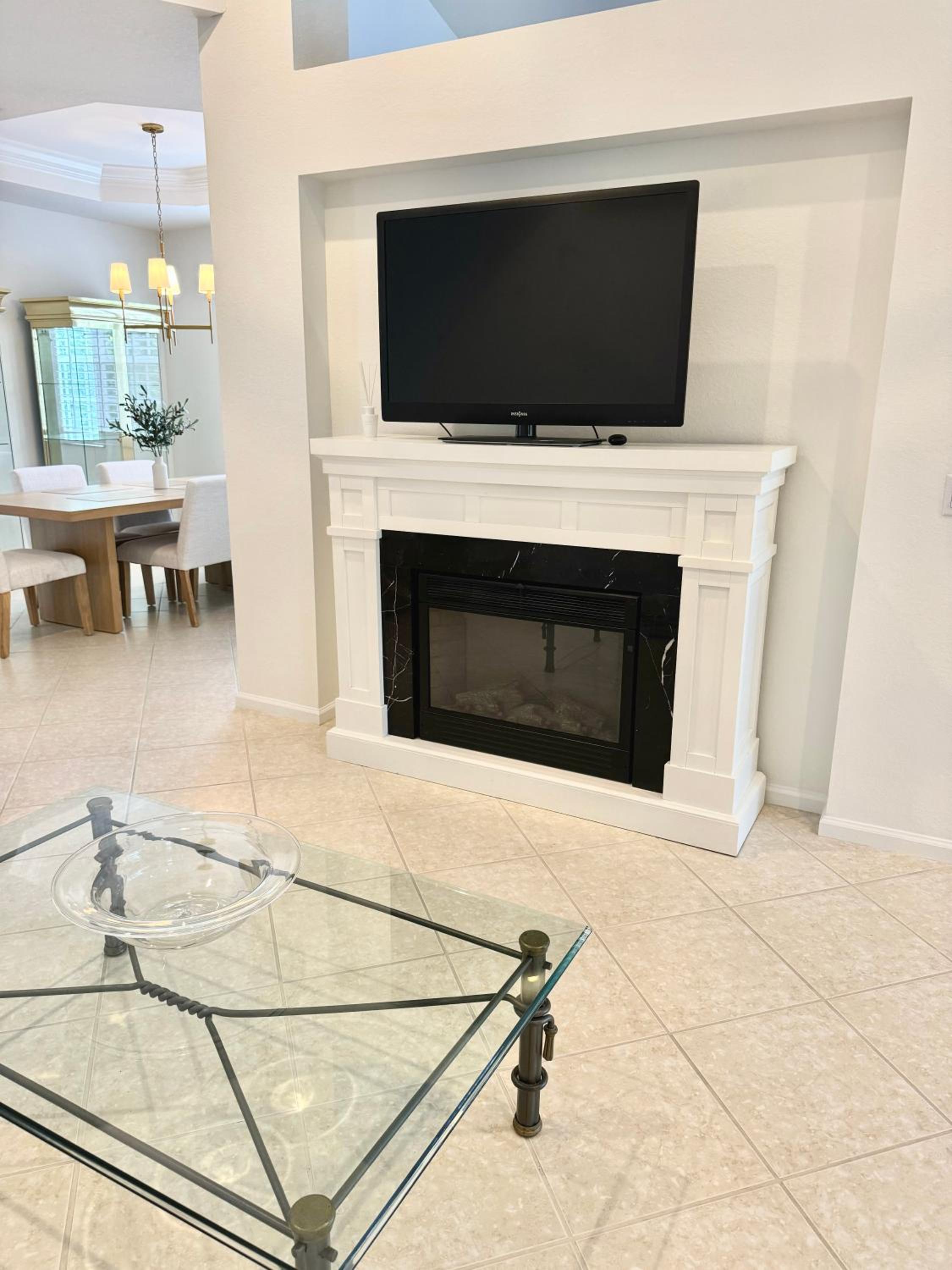Charming Naples condo
