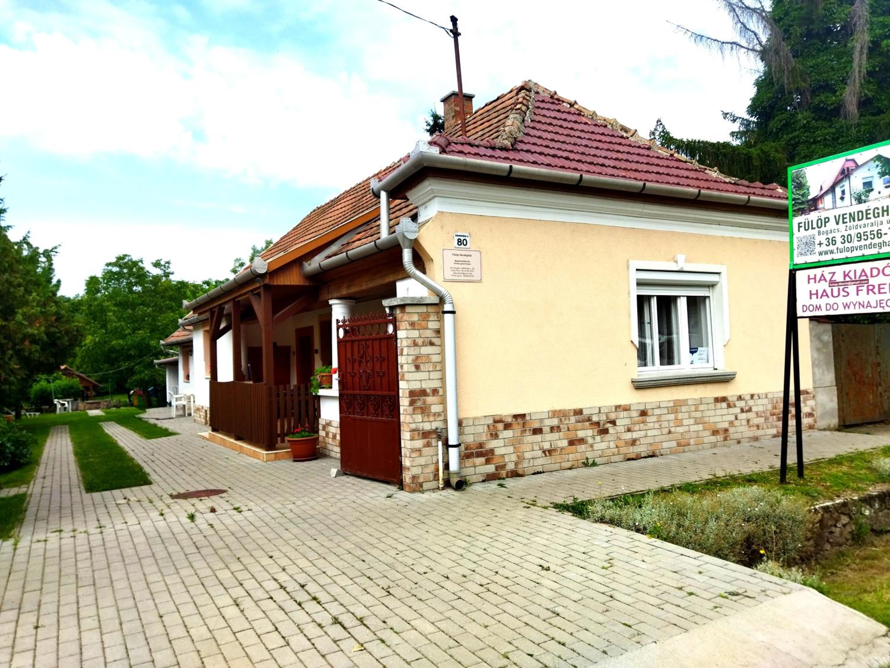 Photo 51