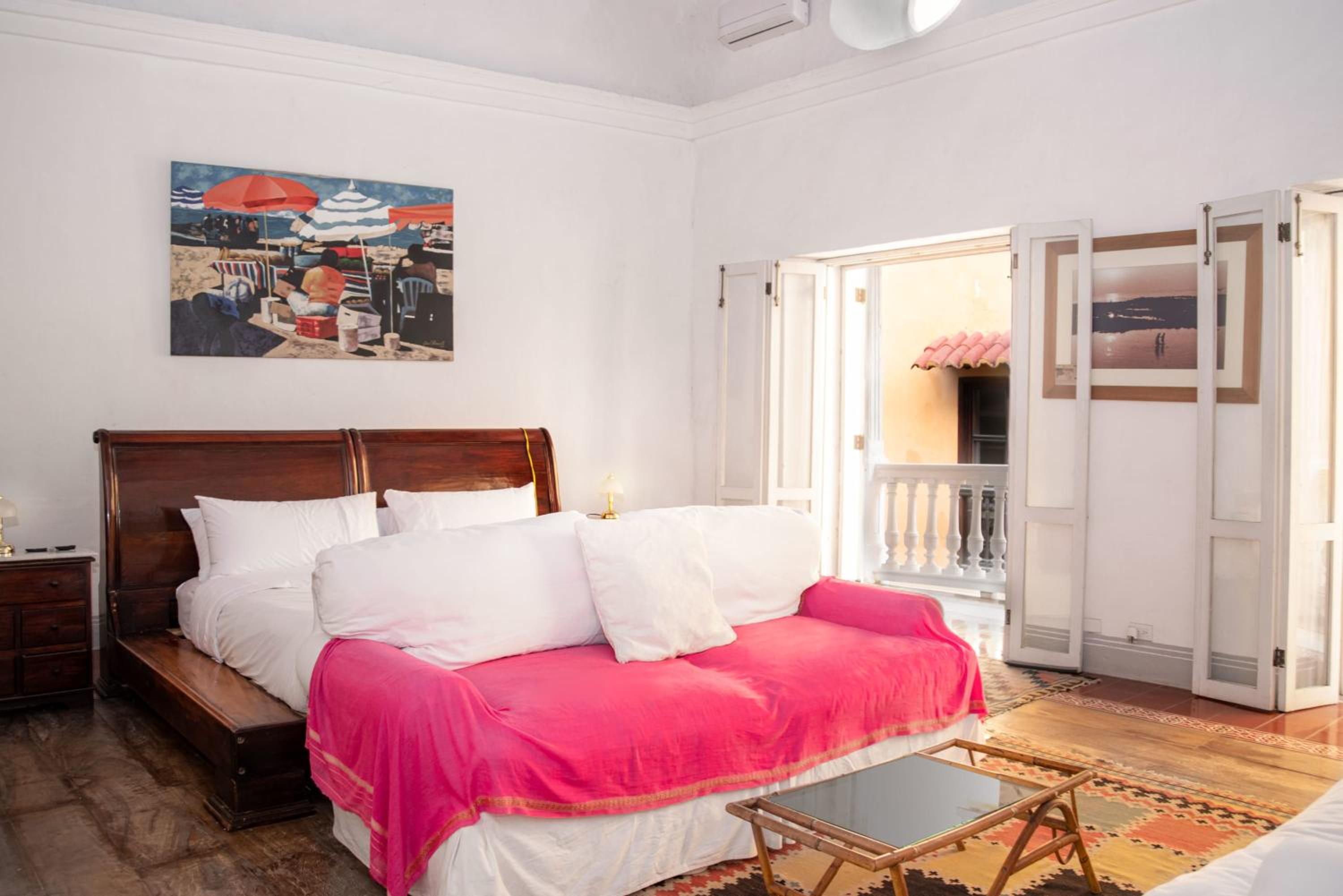 Fantastic 5BR House with Amazing Pool in Cartagena