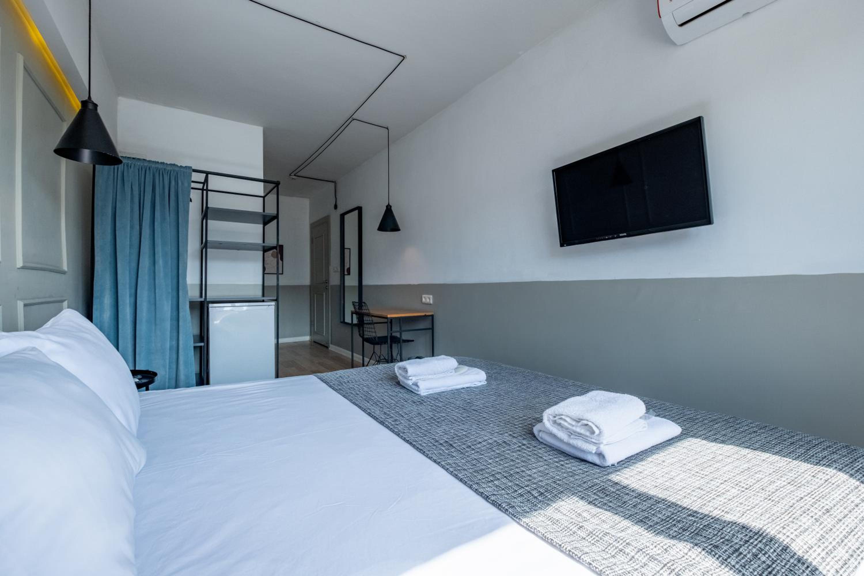 Pesa Suites