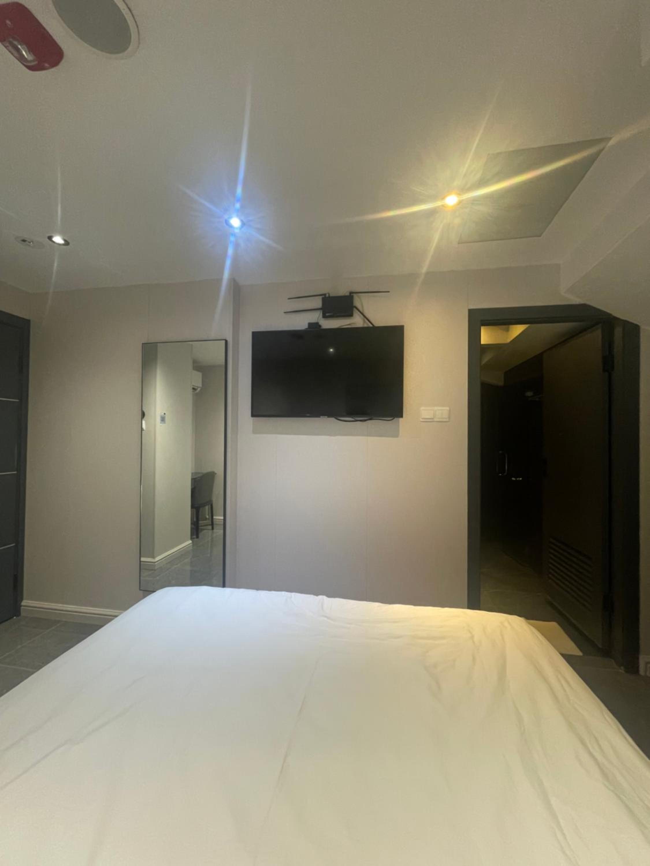 Yvone guest house