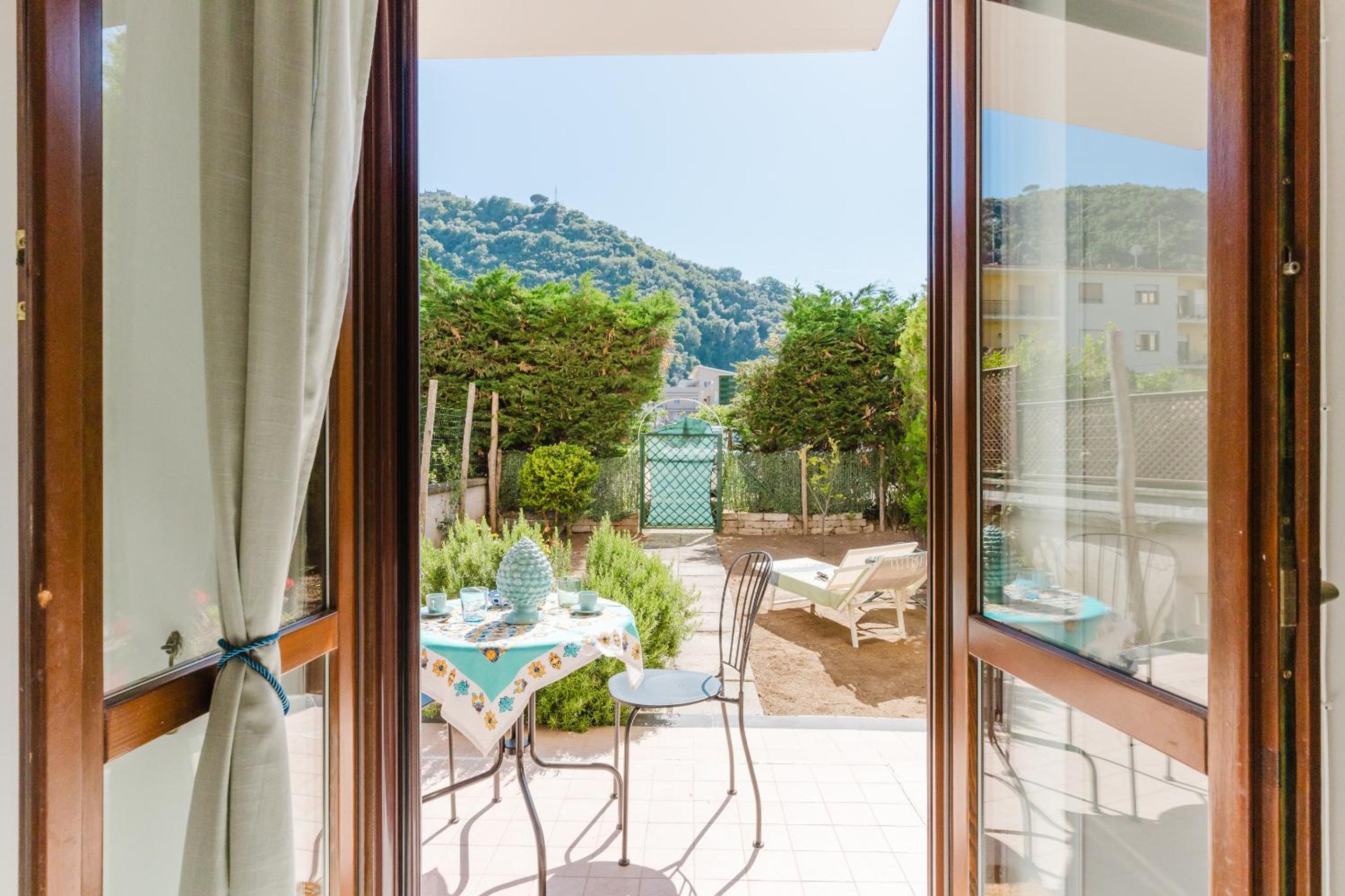 Gioia Apartments - Casa Laurito photo 3