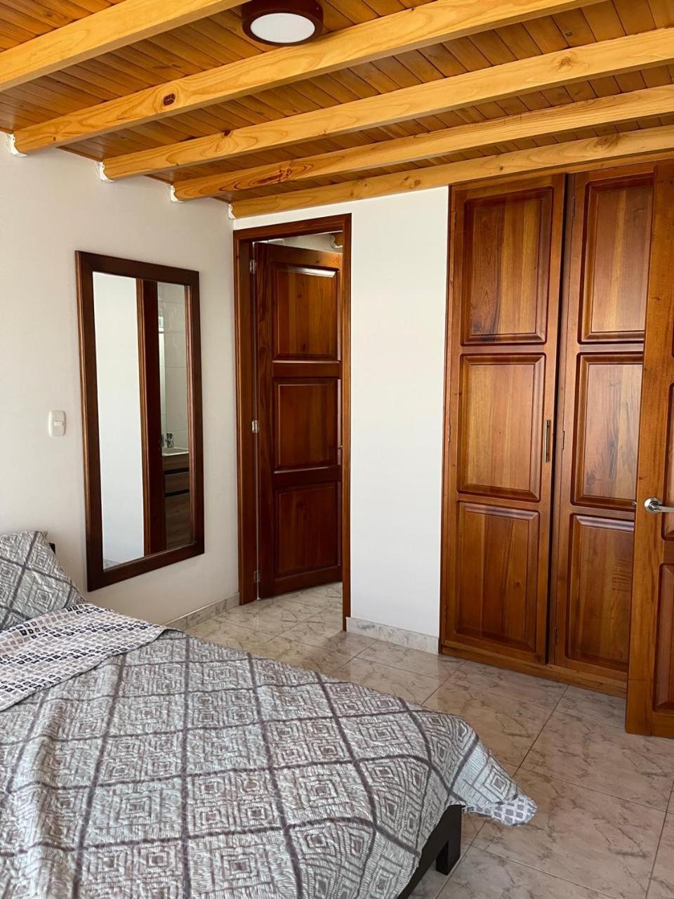 aparta estudio athos