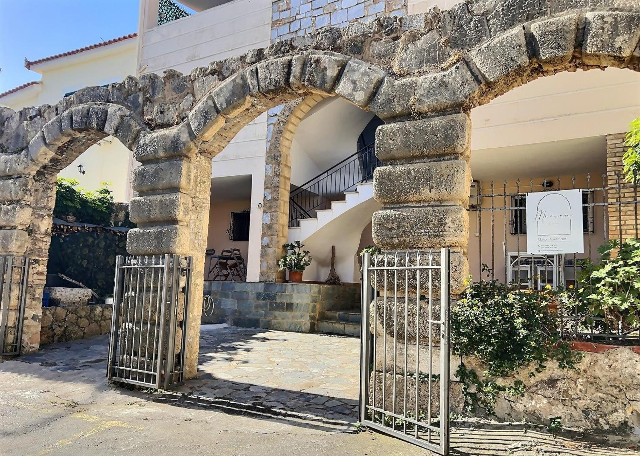 Maison Apartments Koroni, 1st Floor Apartment 3 view 2