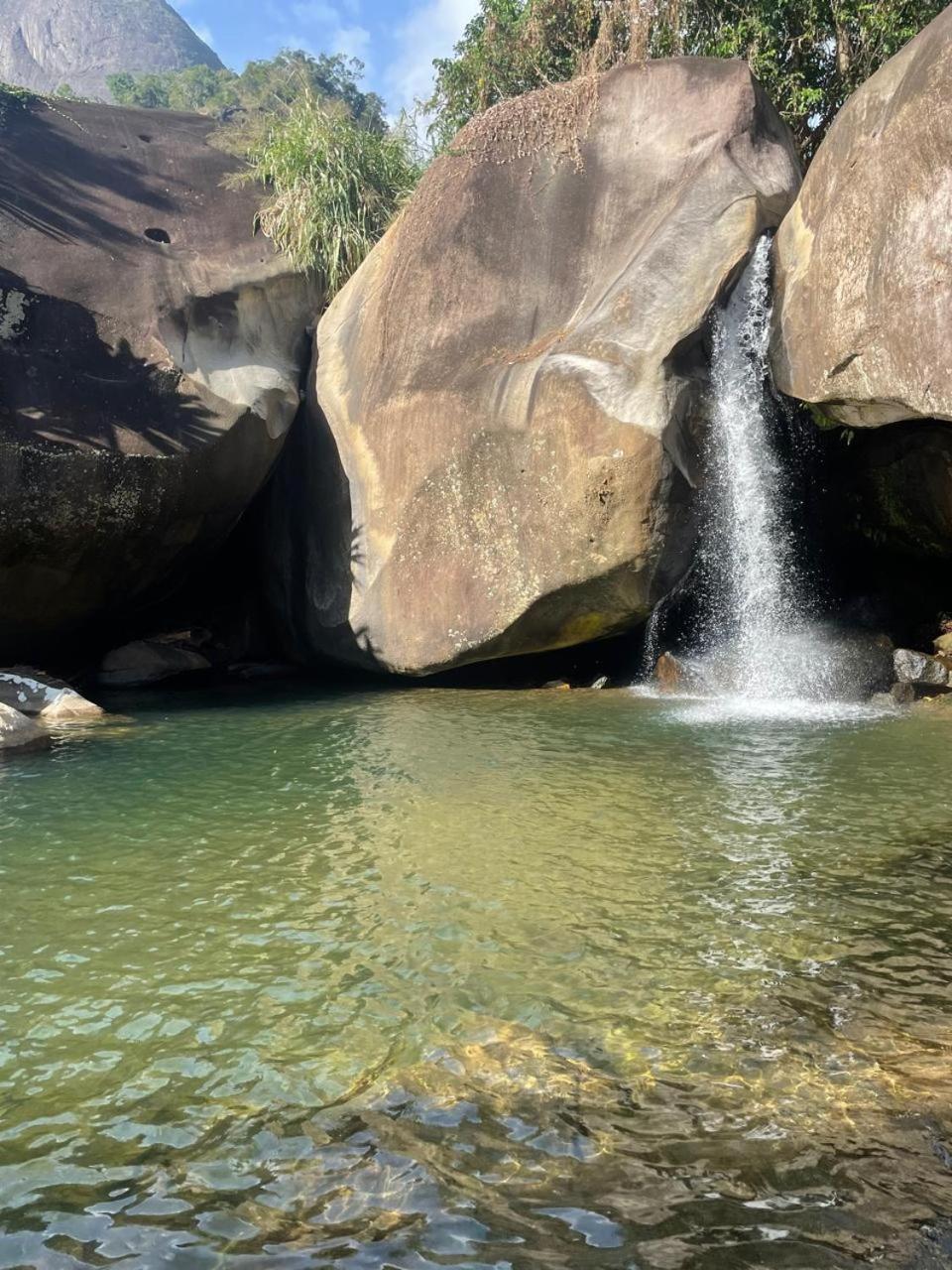 Chalés São João - a 500m da Cachoeira de Bom Jardim - com piscina