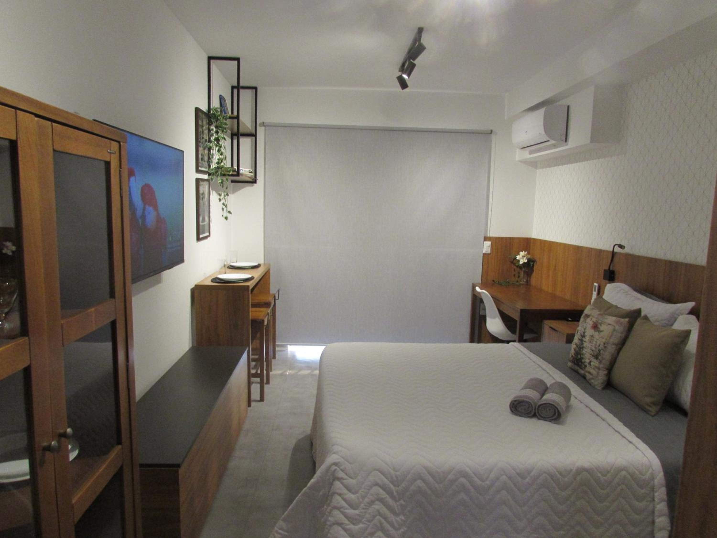 STAY HOUX , Metrô Faria Lima, Pinheiros-SP
