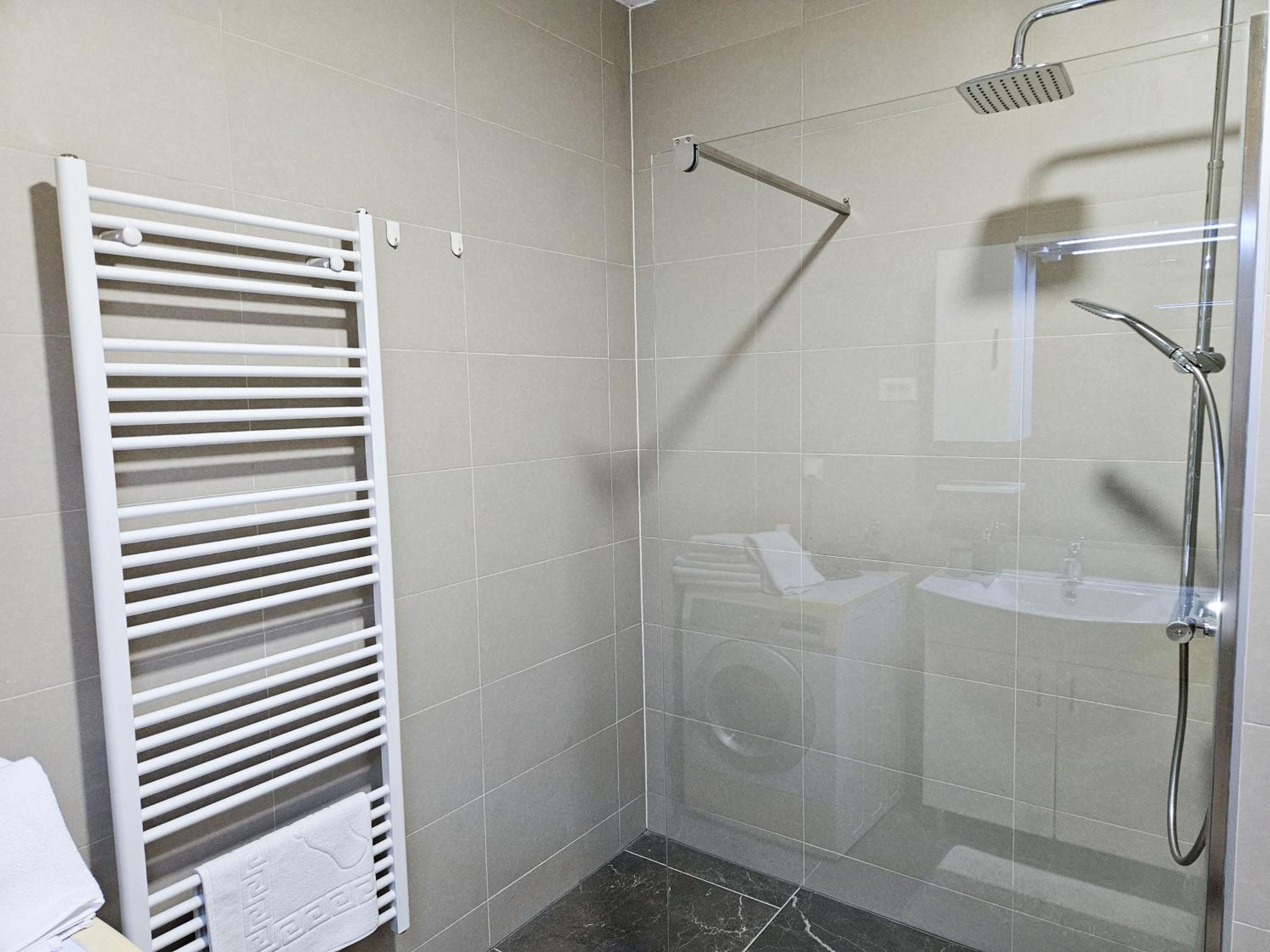 Apartman Kadic Bjelasnica - Free Private Garage Parking