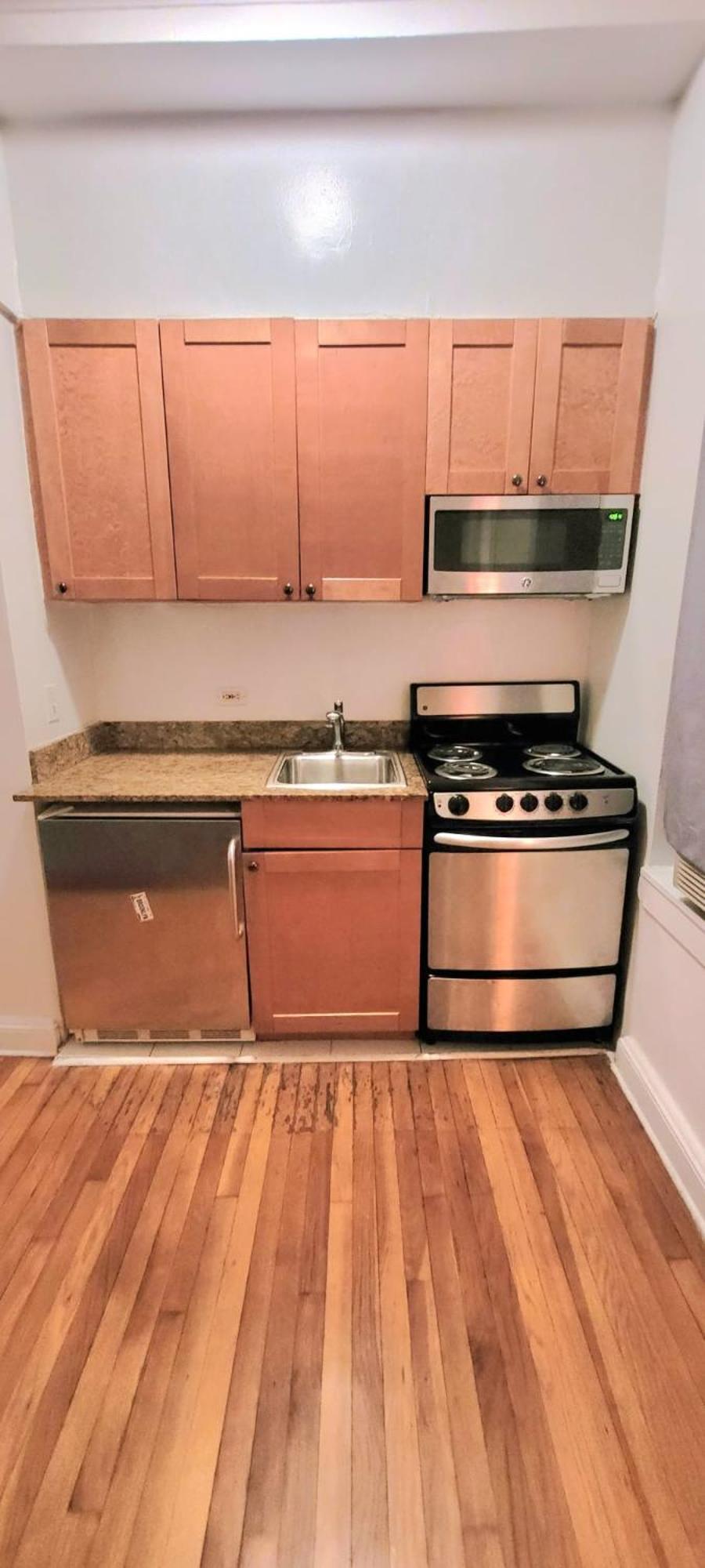 Manhattan Stylish Studio in the Upper East Side