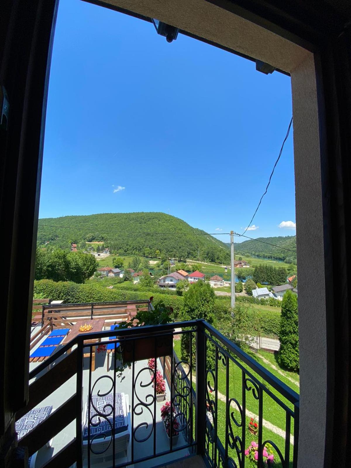 Panorama Pokoj Apartments