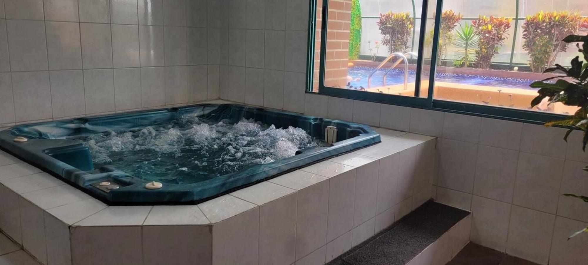 Fontana Suites