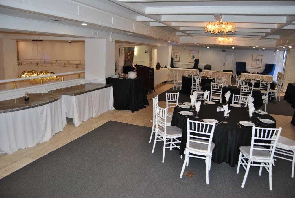 meeting & event spaces