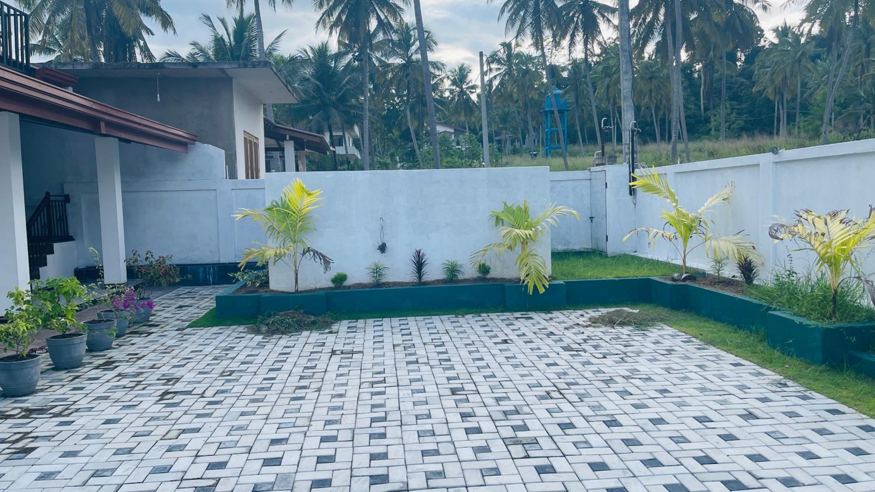 The Apex House view 4