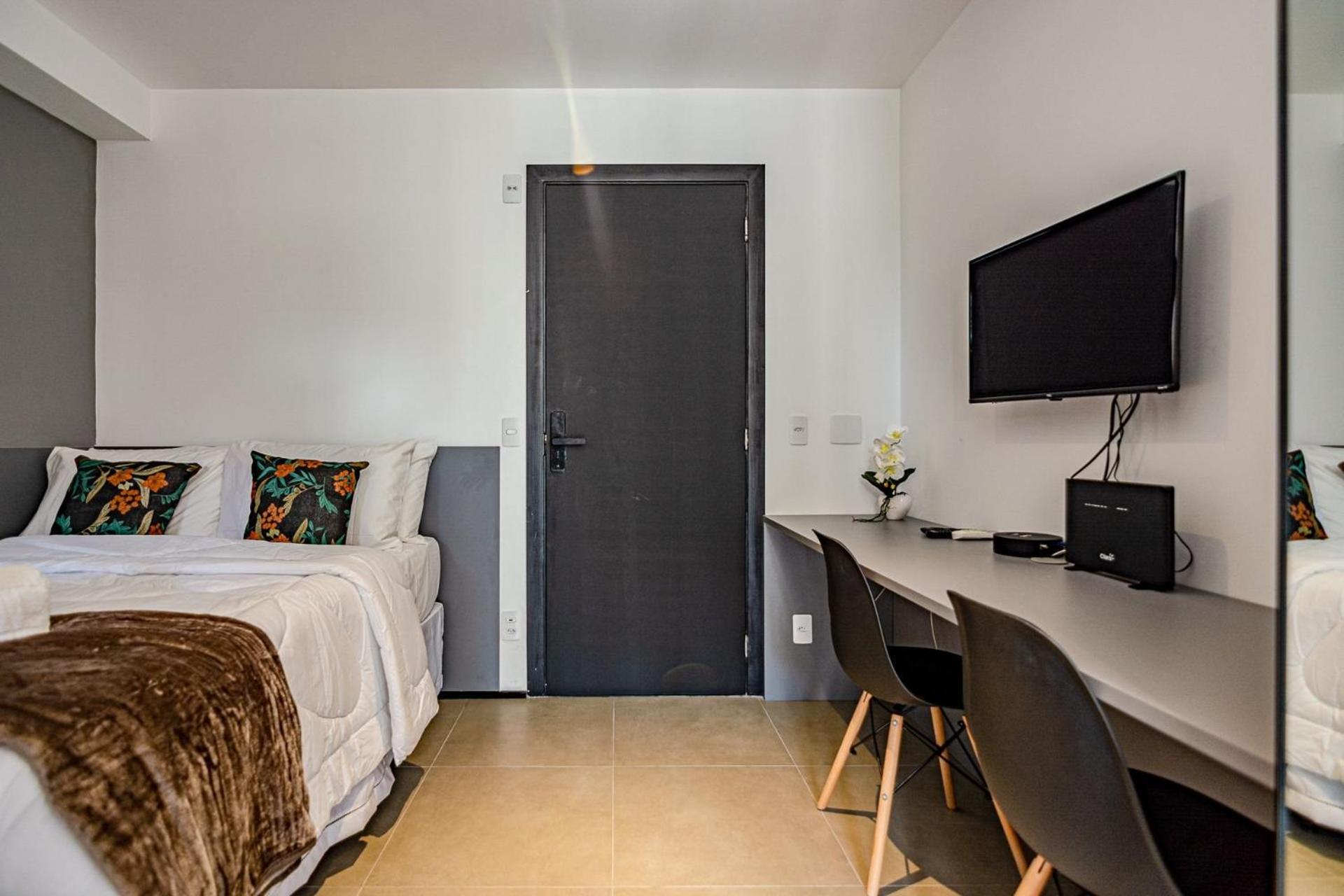 By Dabra House: Studios completos em Moema em frente ao shopping Ibirapuera
