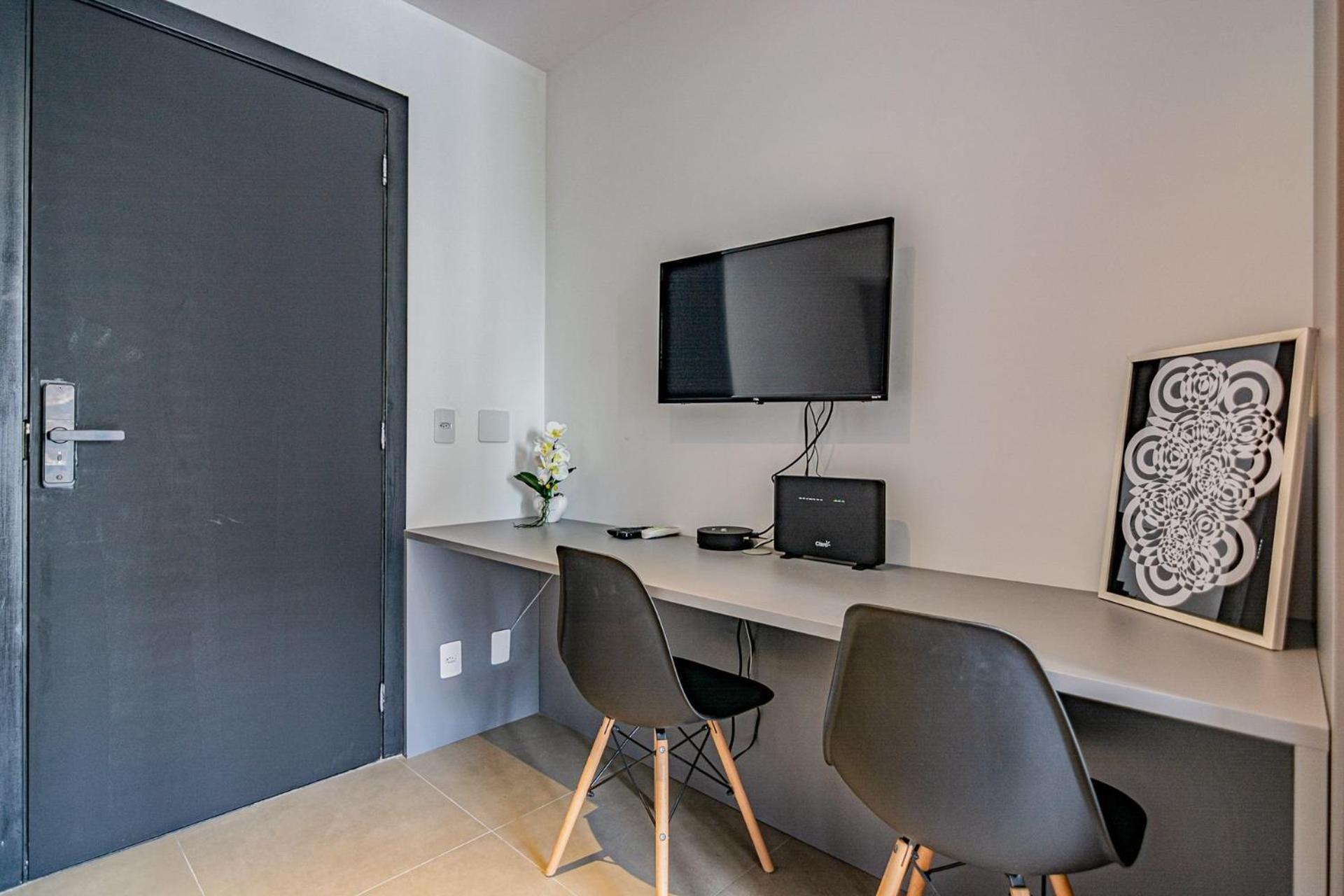 By Dabra House: Studios completos em Moema em frente ao shopping Ibirapuera
