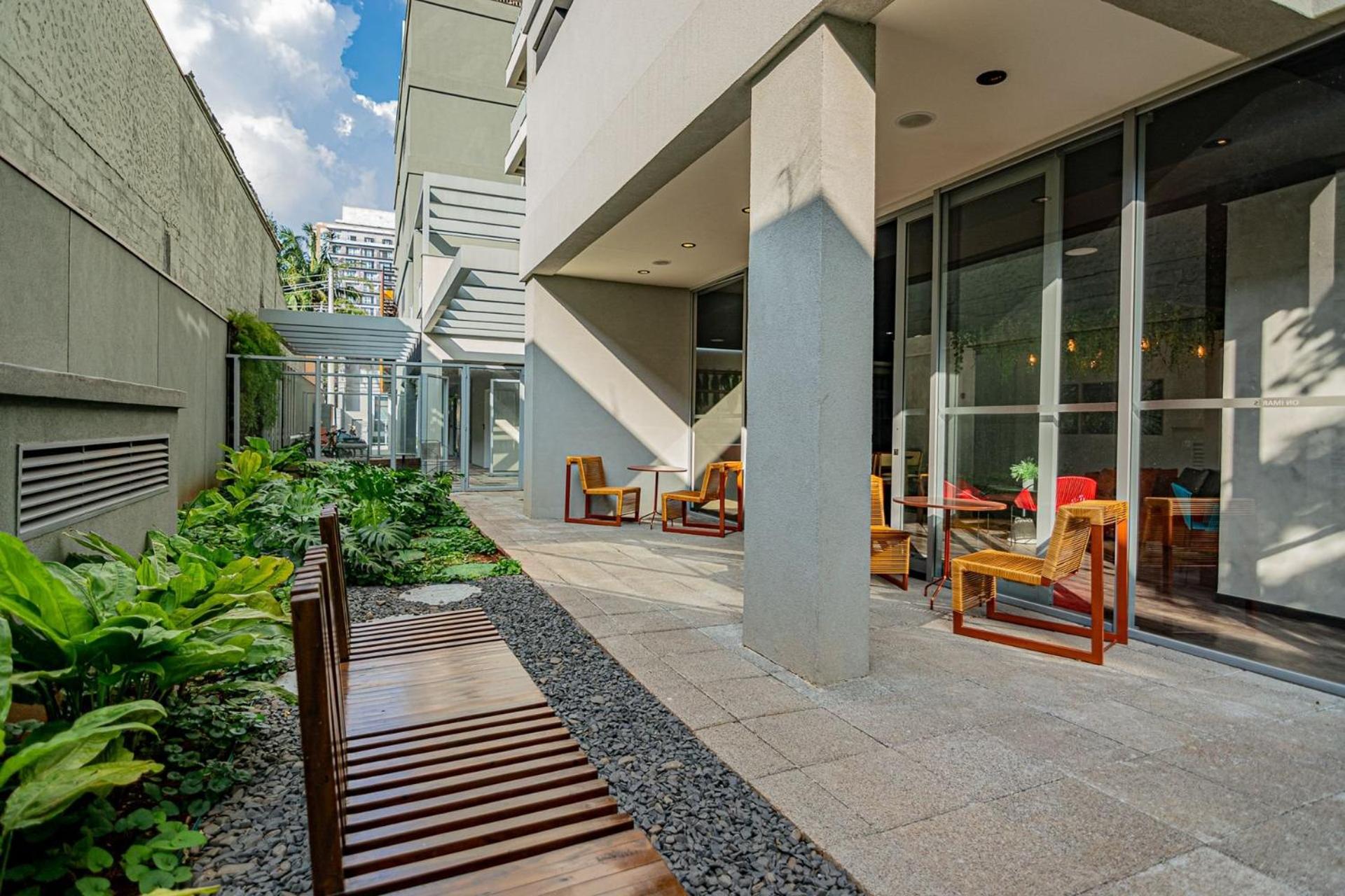 By Dabra House: Studios completos em Moema em frente ao shopping Ibirapuera