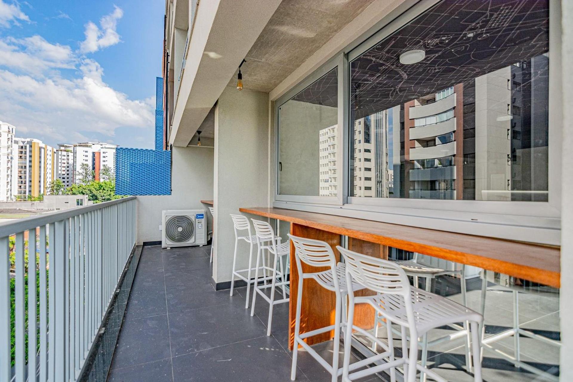 By Dabra House: Studios completos em Moema em frente ao shopping Ibirapuera