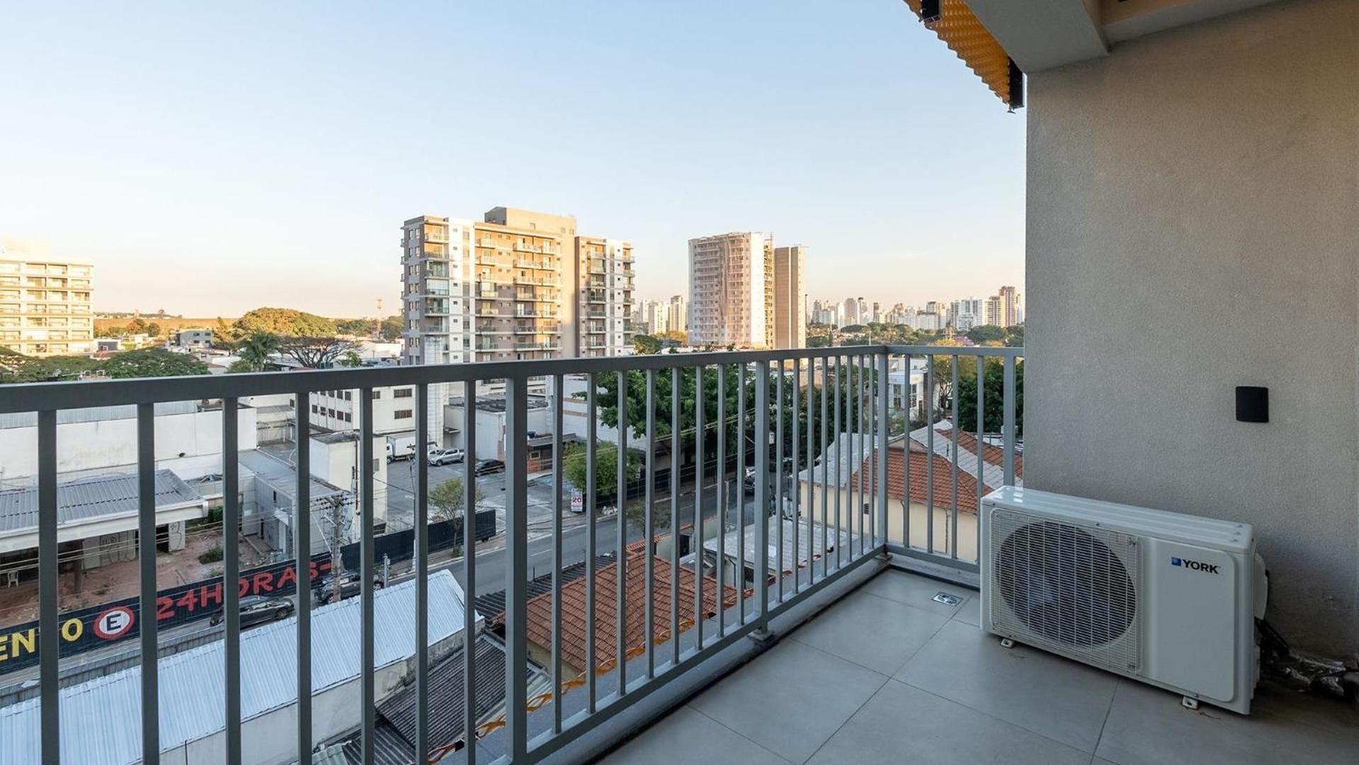 By Dabra House: Studios completos em Moema em frente ao shopping Ibirapuera