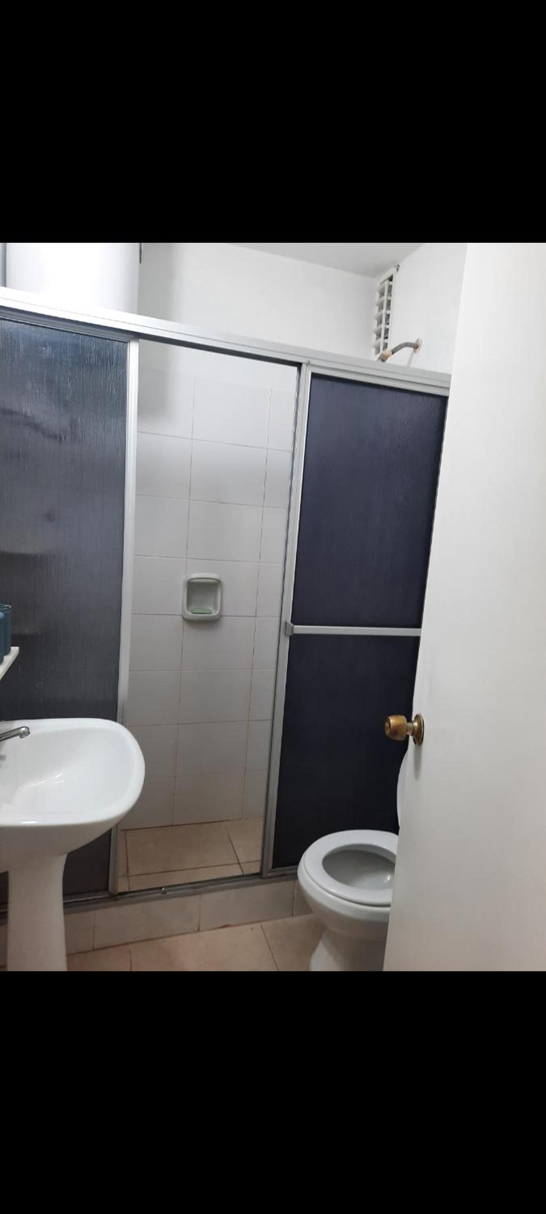 apartamento en Punta del Este, complejo Arcobaleno view 3