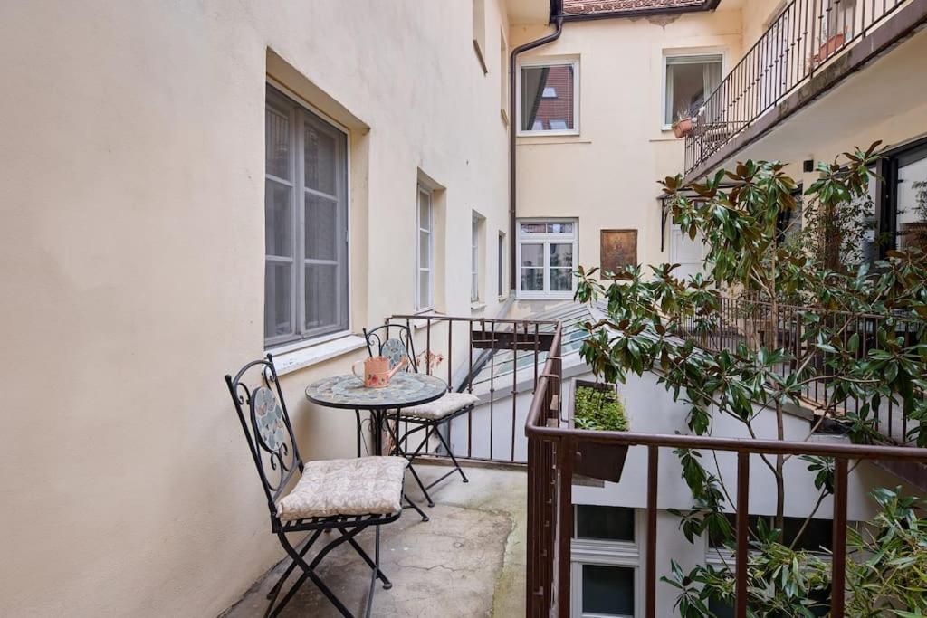 Old Pressburg - Green Courtyard view 2