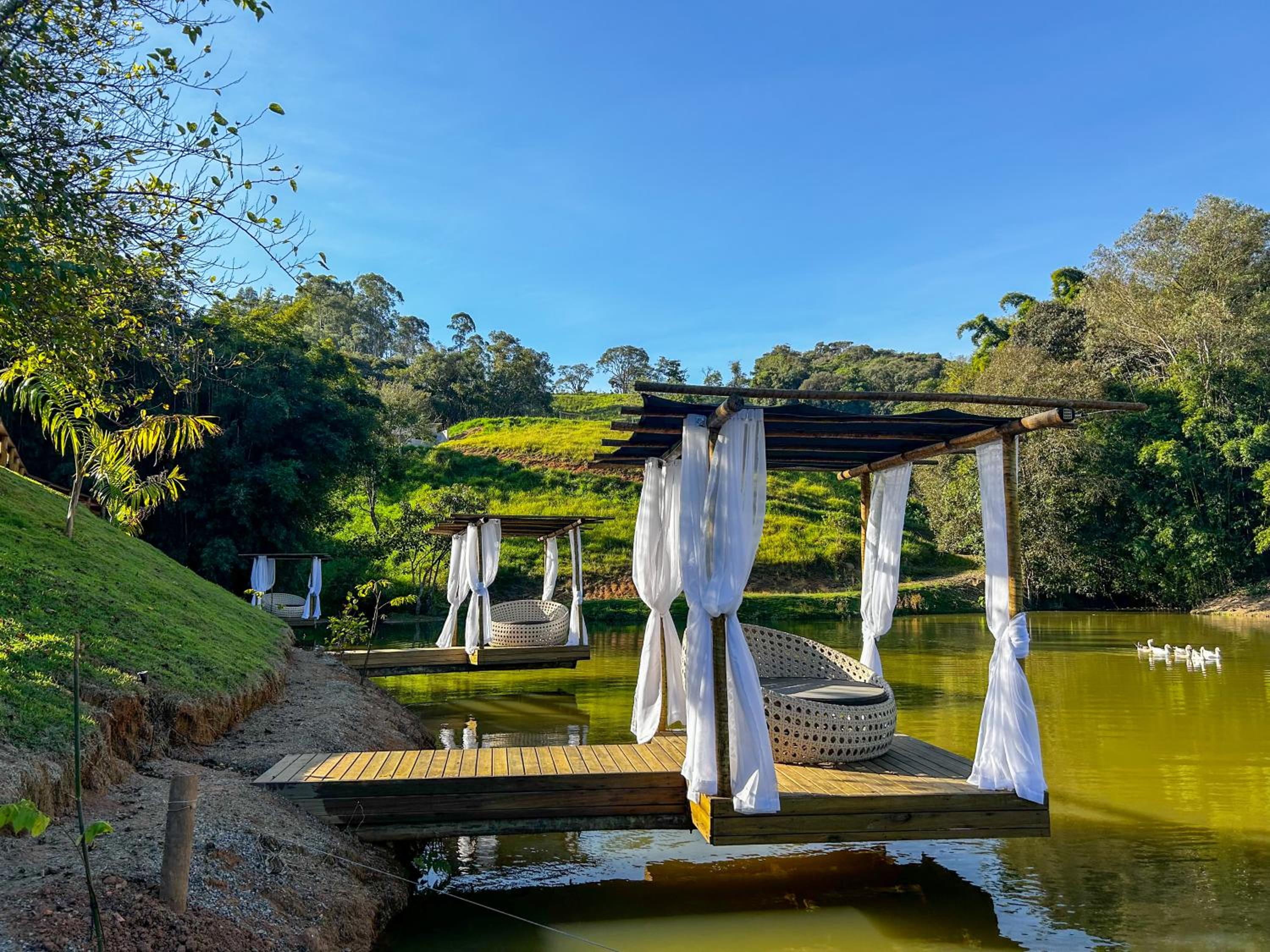 Rancho Ipês do Lago