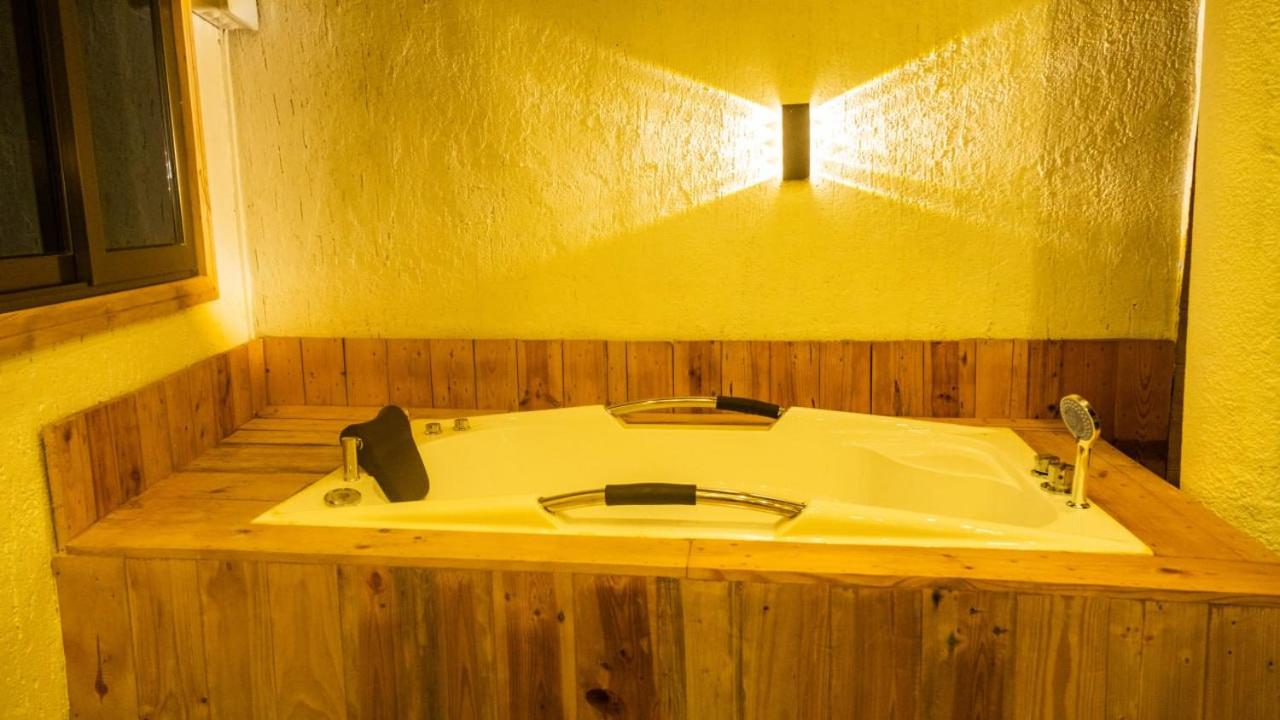 Villa avec Jacuzzi en Côte d'Azur