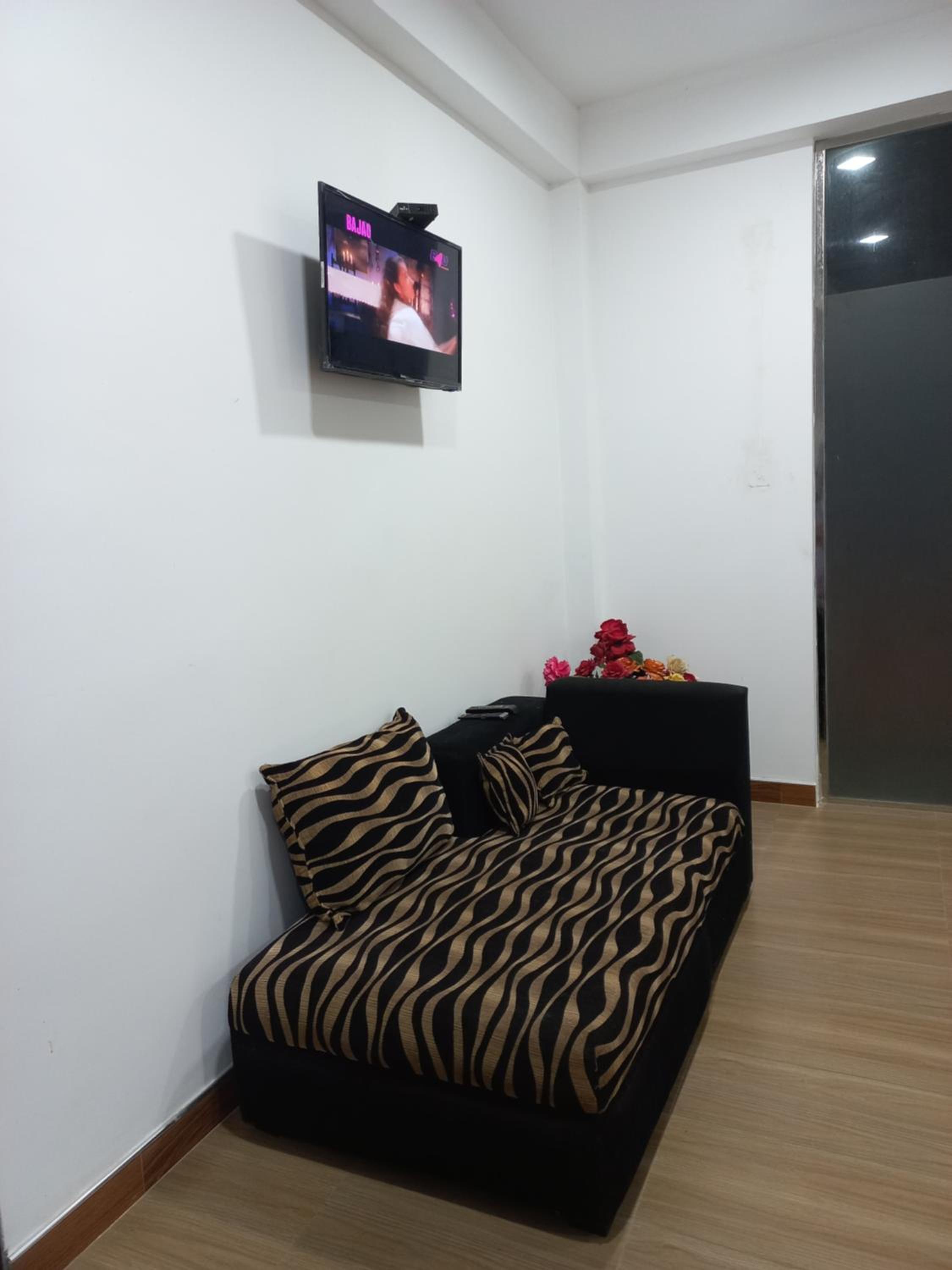 Pearl Garden Apartment view 3