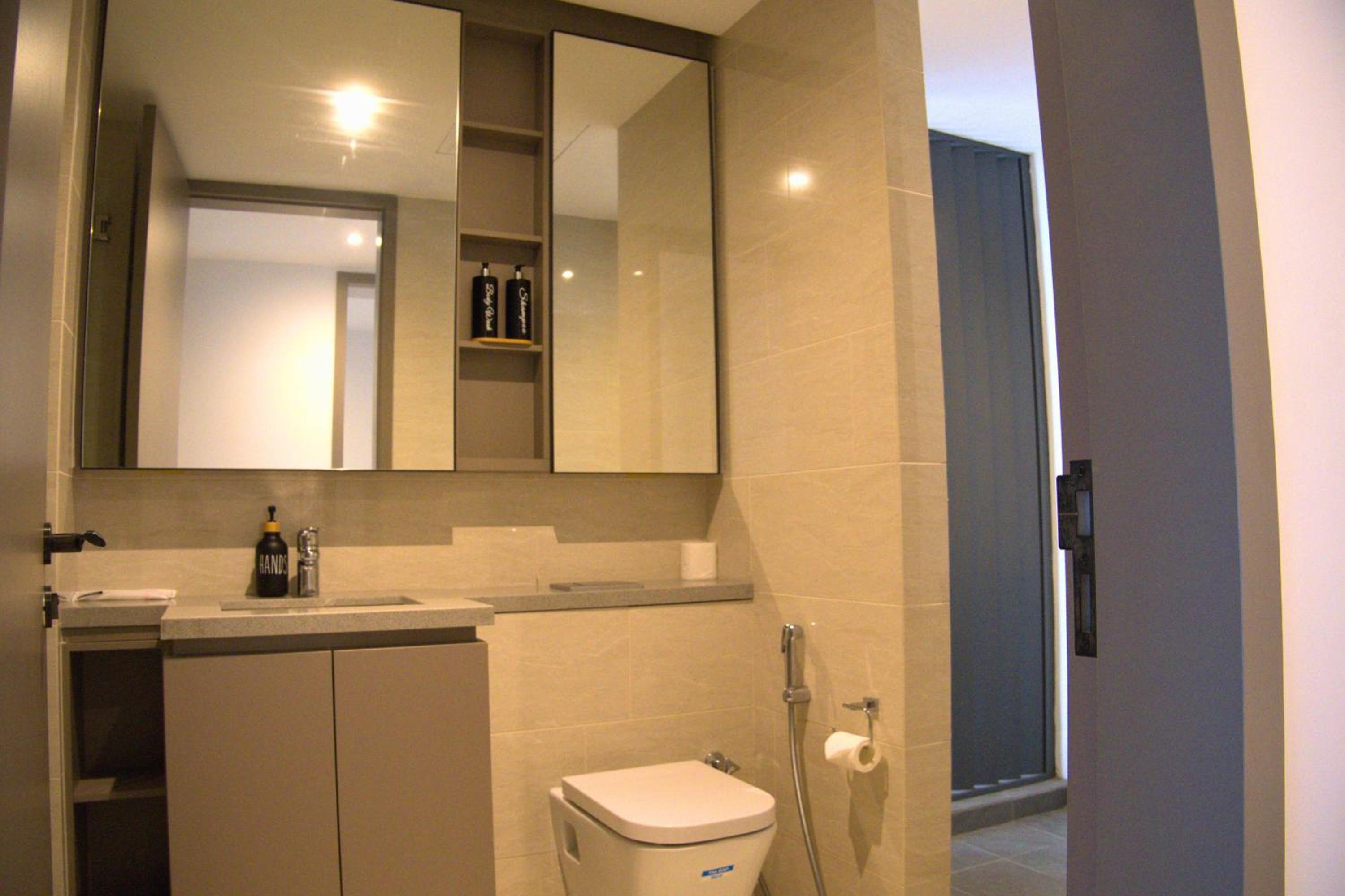 Eaton Residence Yemala