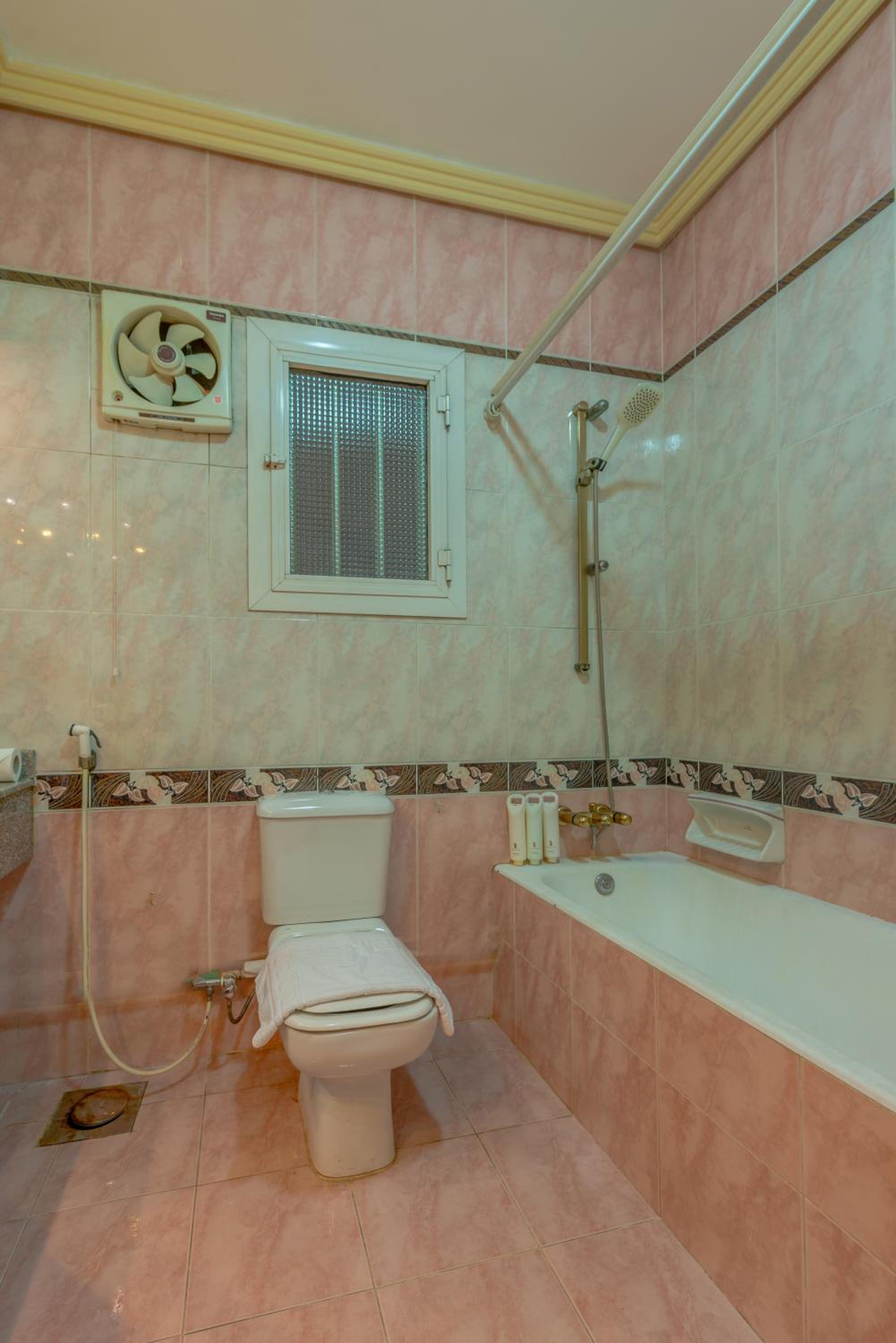 Royal 3 bedrooms apartment