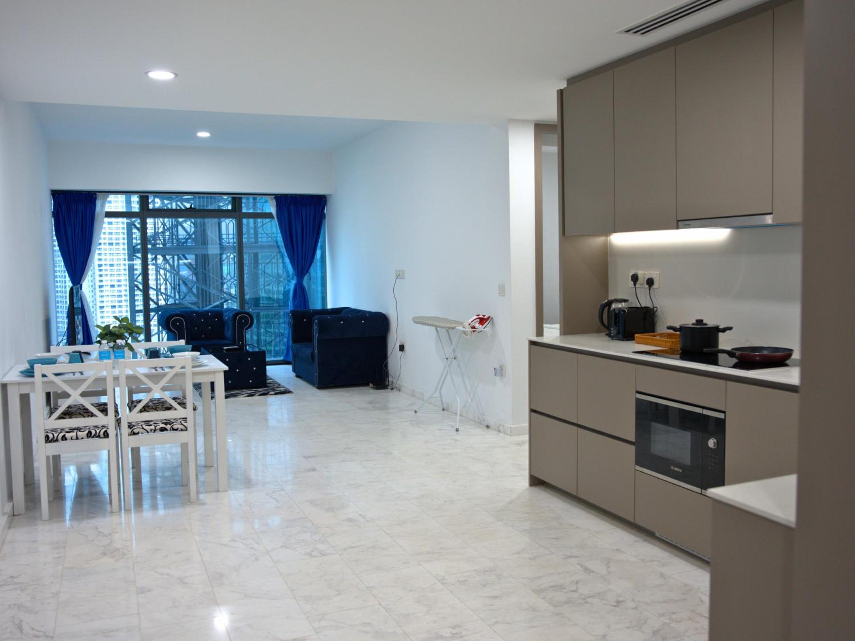 Eaton Residence Yemala