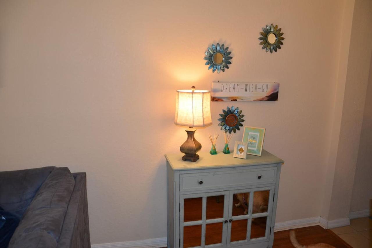 Premium 3 Bed 3 Bath Townhome view 2