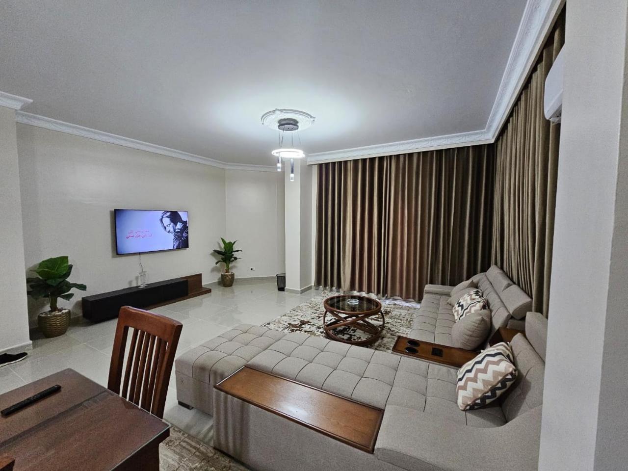 Two bedrooms -2 Bathrooms - Home