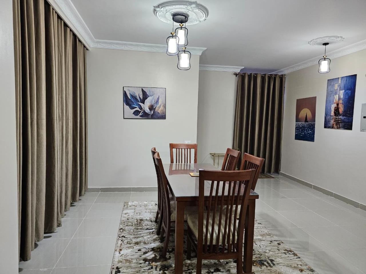 Two bedrooms -2 Bathrooms - Home