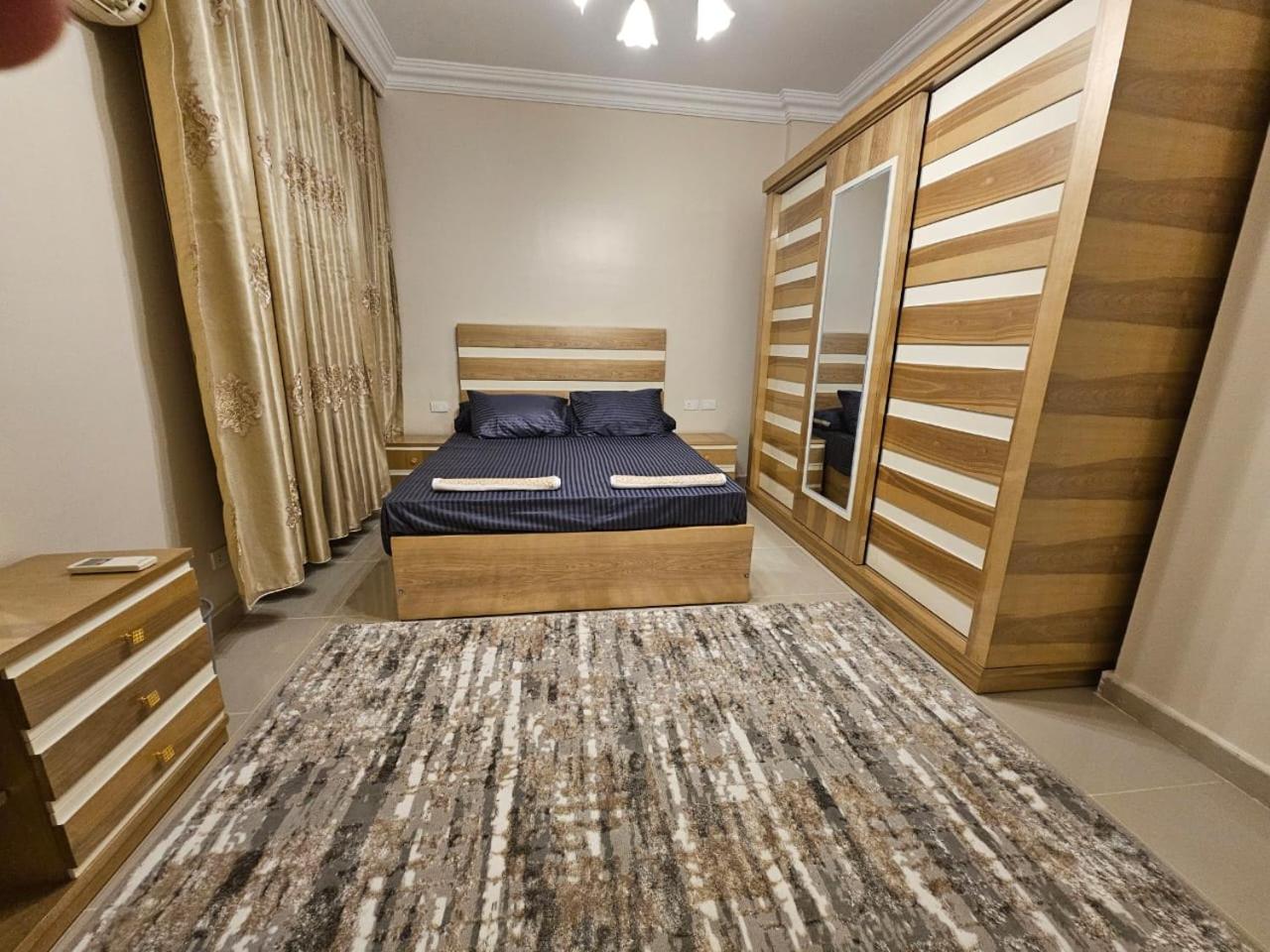Two bedrooms -2 Bathrooms - Home