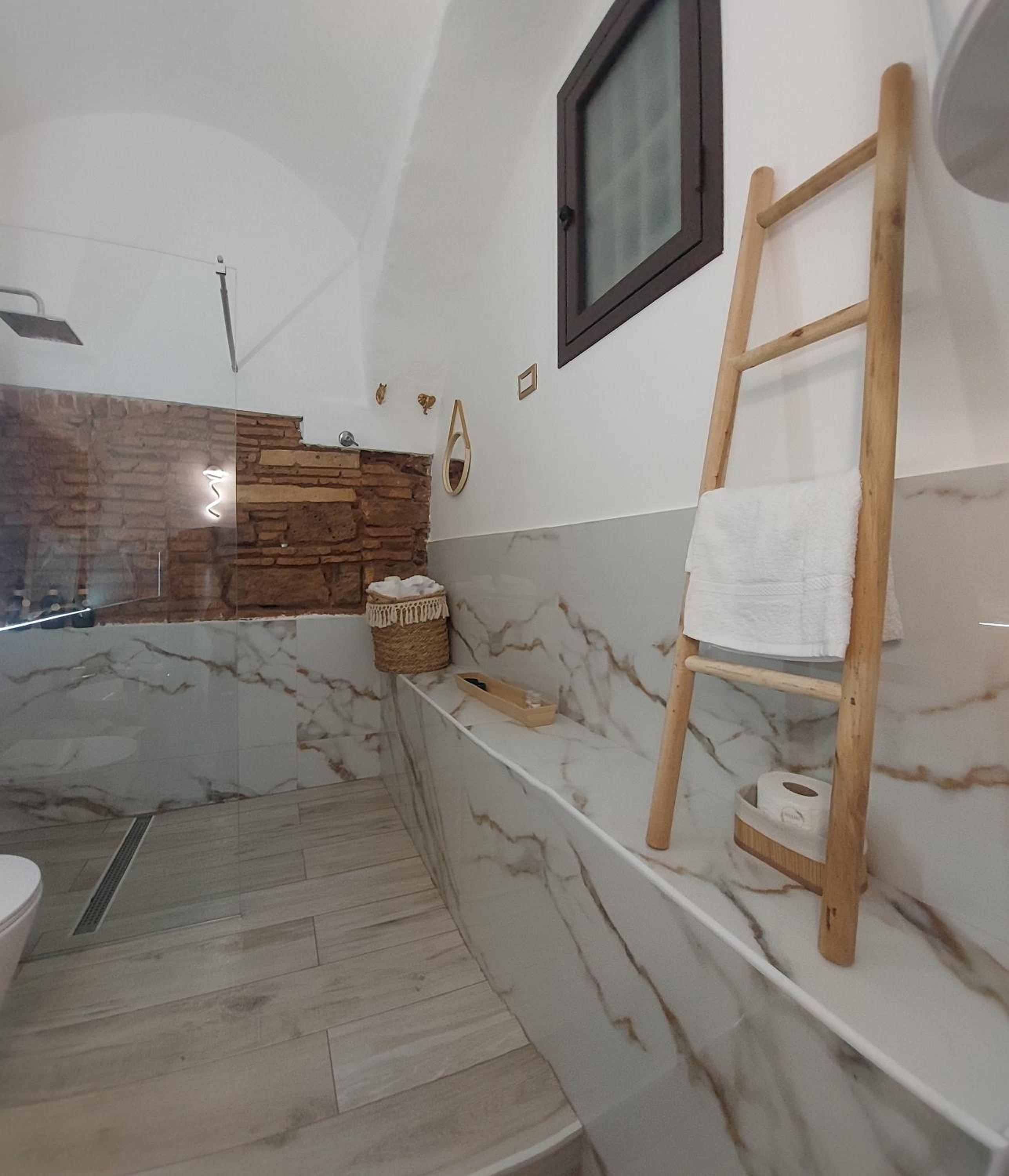 Bellini luxury suite