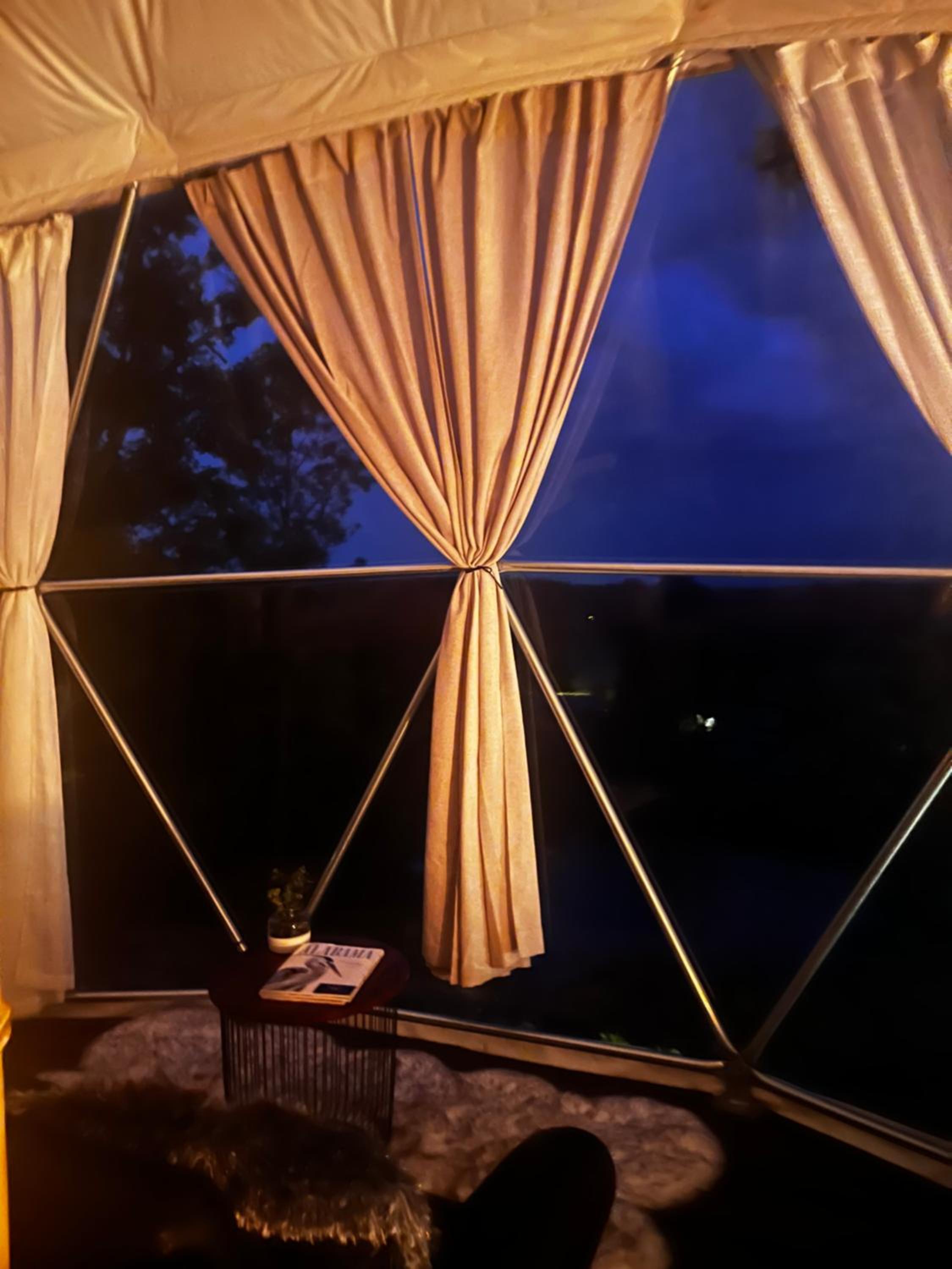 WATERFRONT LUXURY GLAMPING DOME