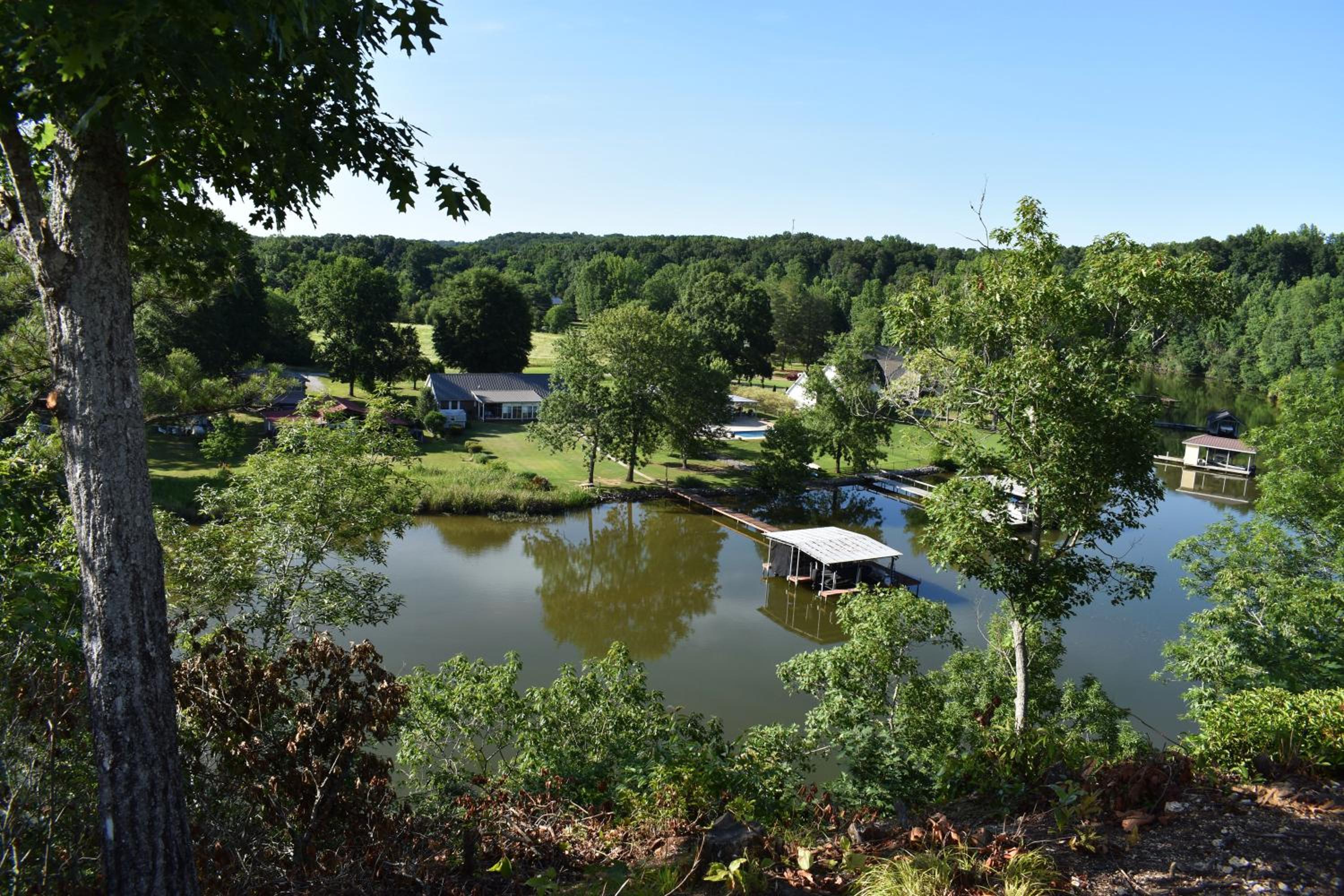 WATERFRONT LUXURY GLAMPING DOME