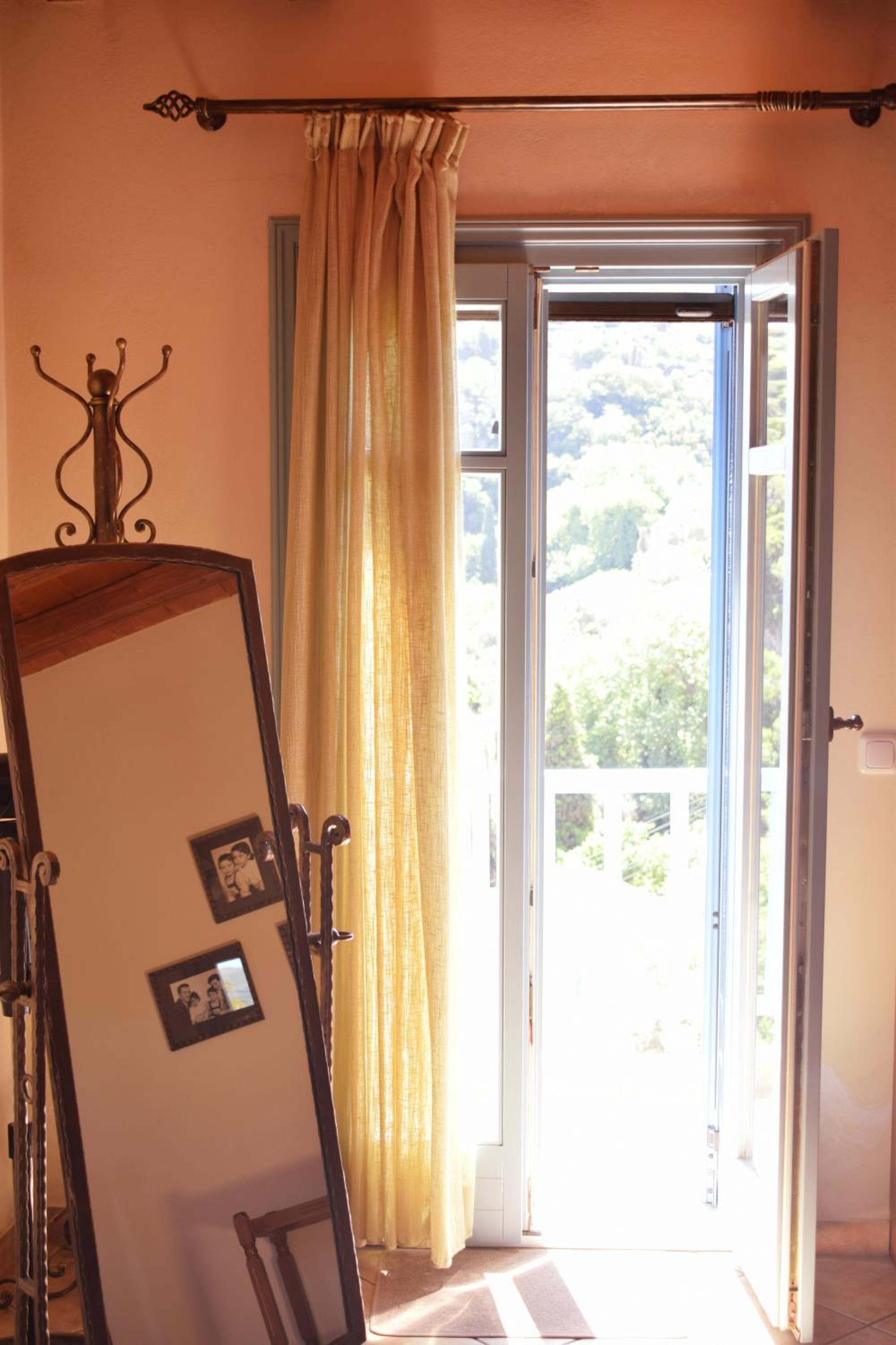 villa eirini