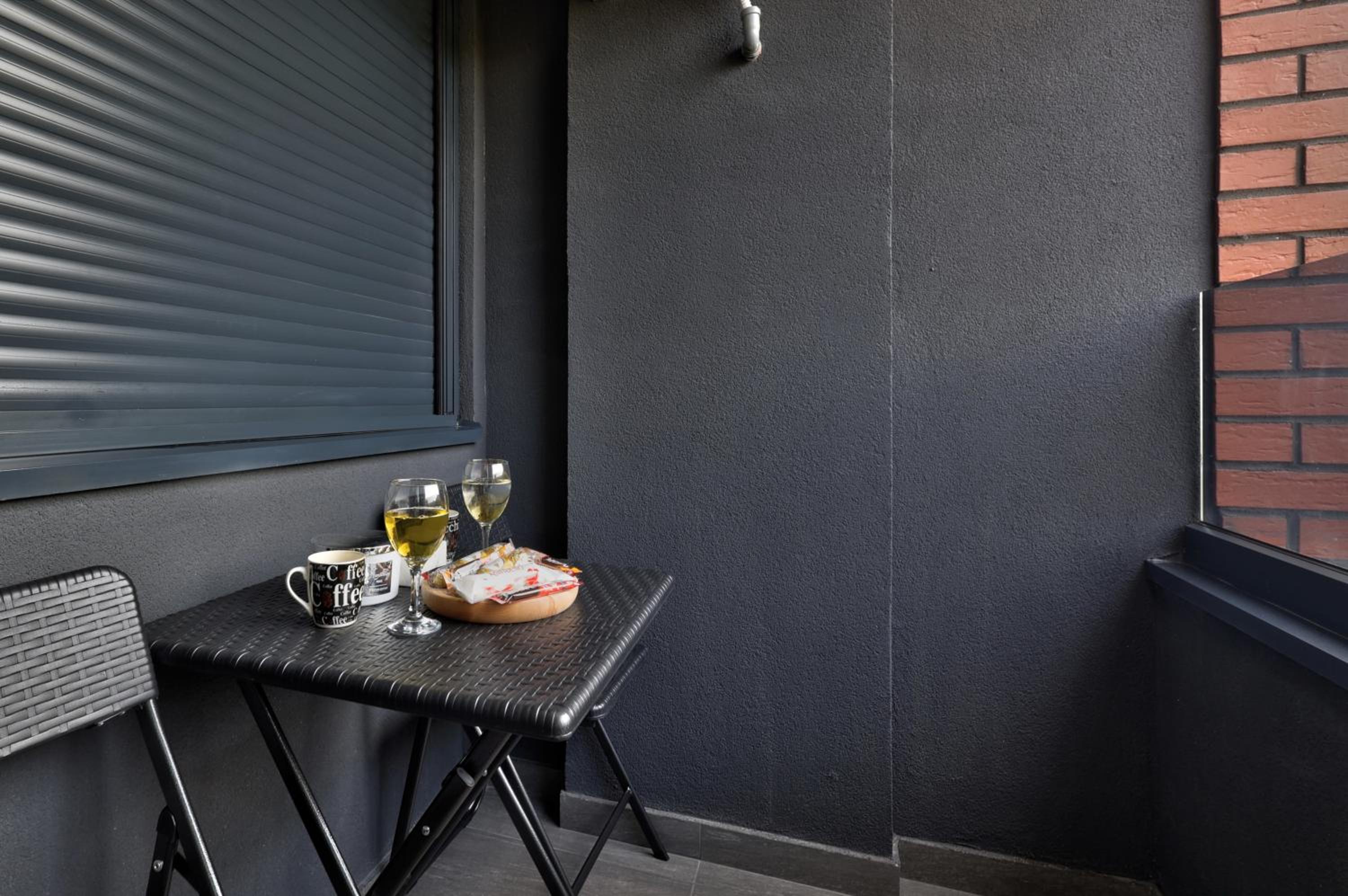 Lux Mila with Free Private parking view 5