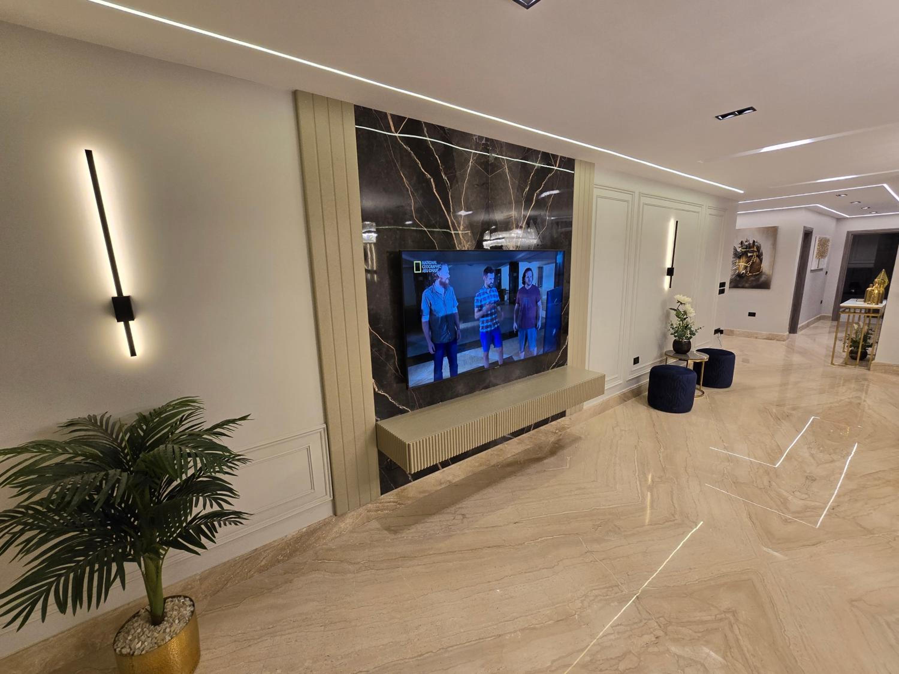 NEW Luxurious 3 bedroom APT Mosadak St Dokki