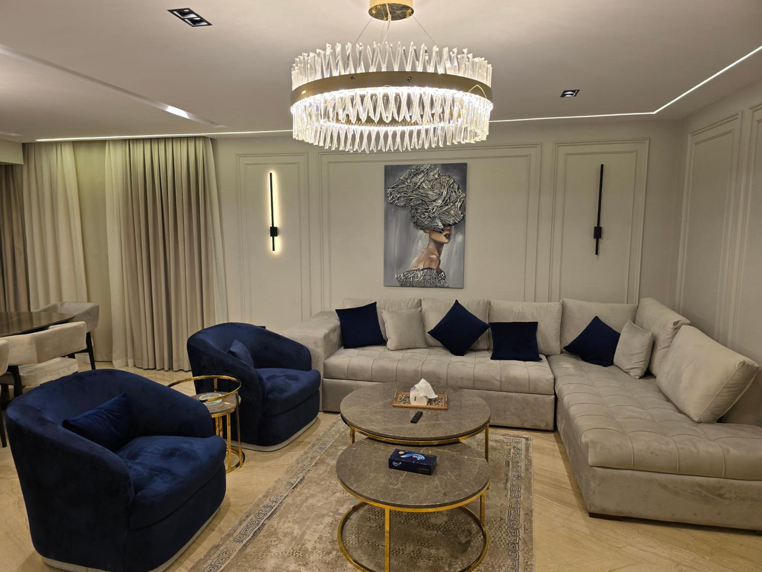 NEW Luxurious 3 bedroom APT Mosadak St Dokki