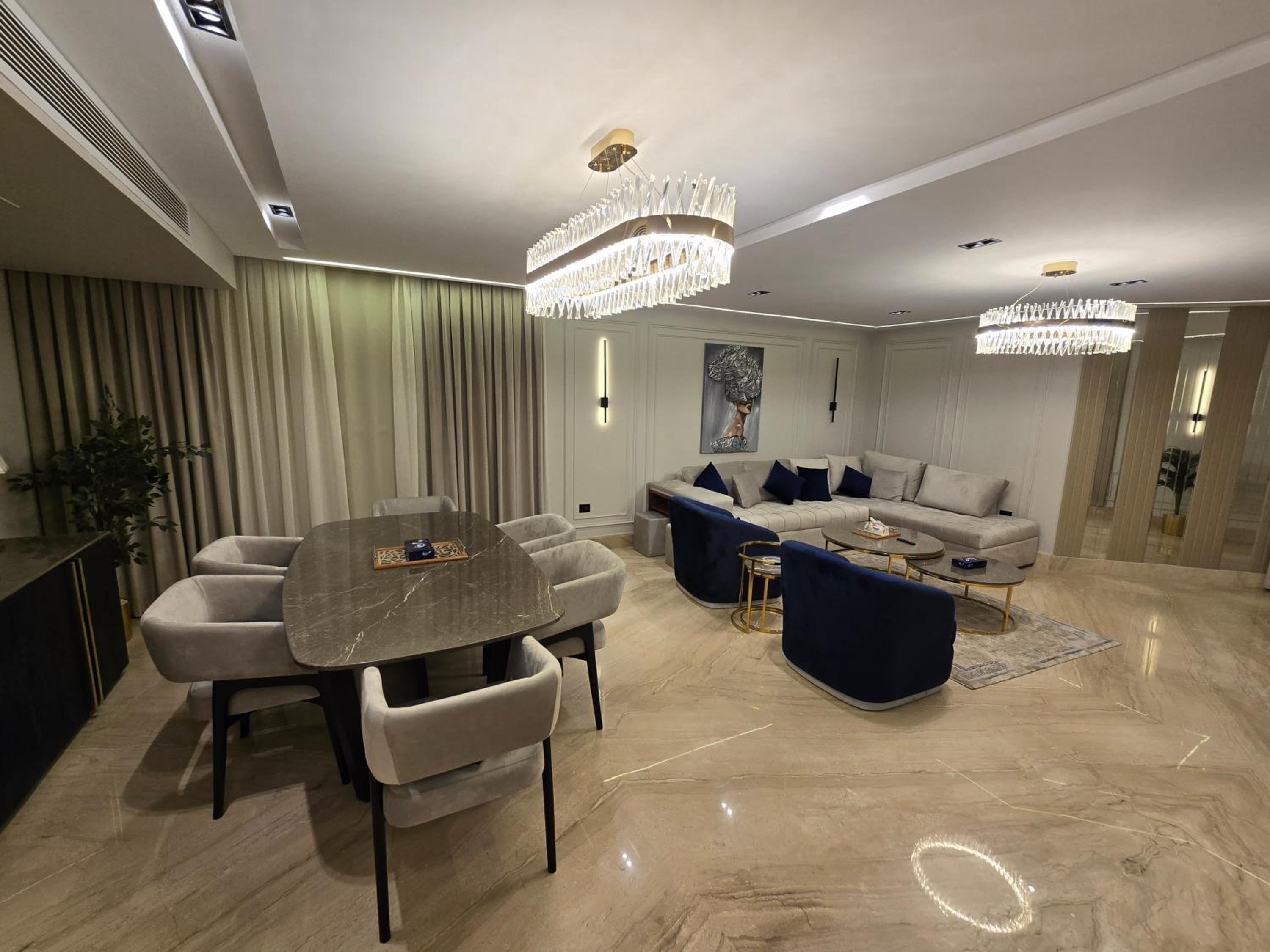 NEW Luxurious 3 bedroom APT Mosadak St Dokki
