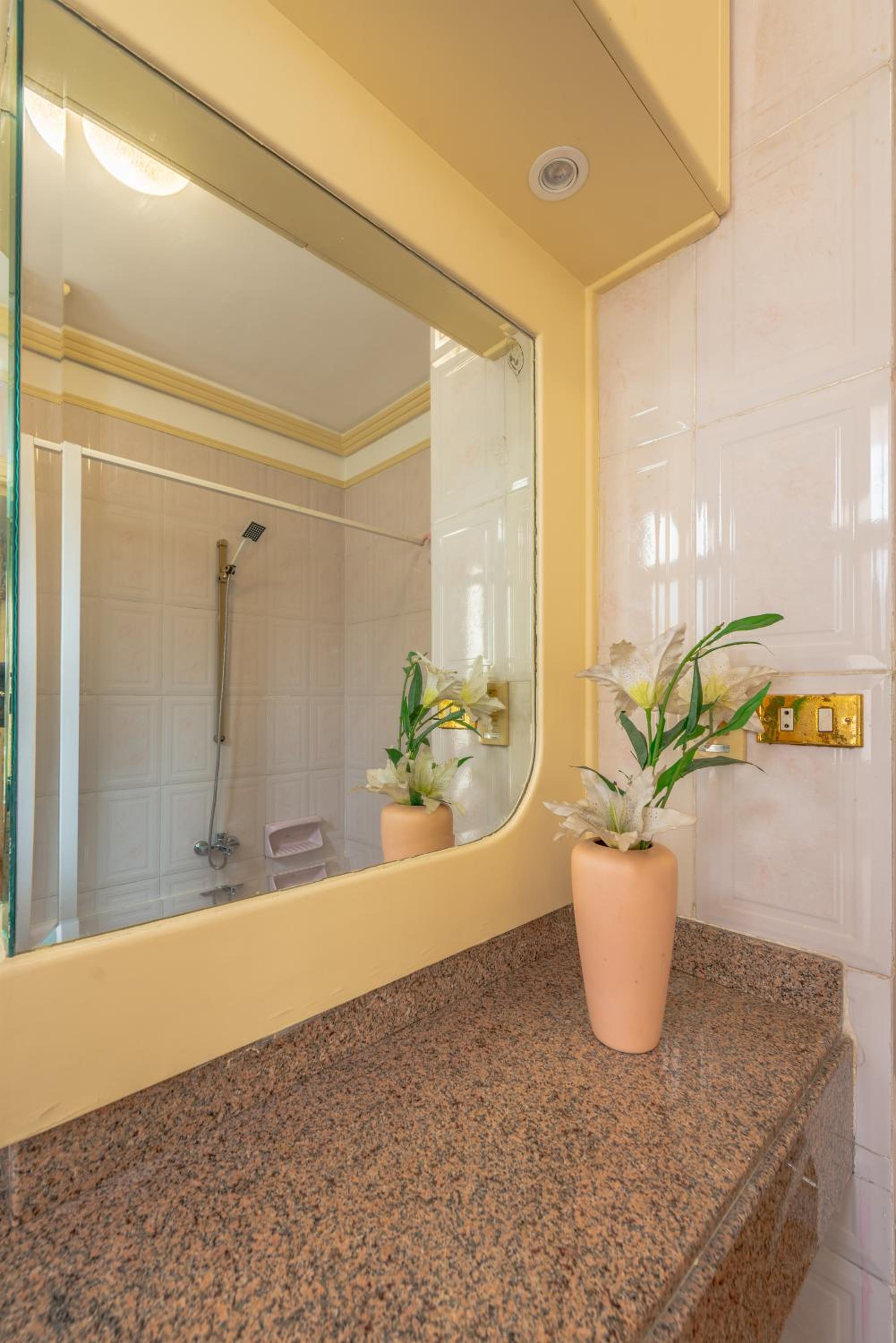 Royal 3 bedrooms apartment