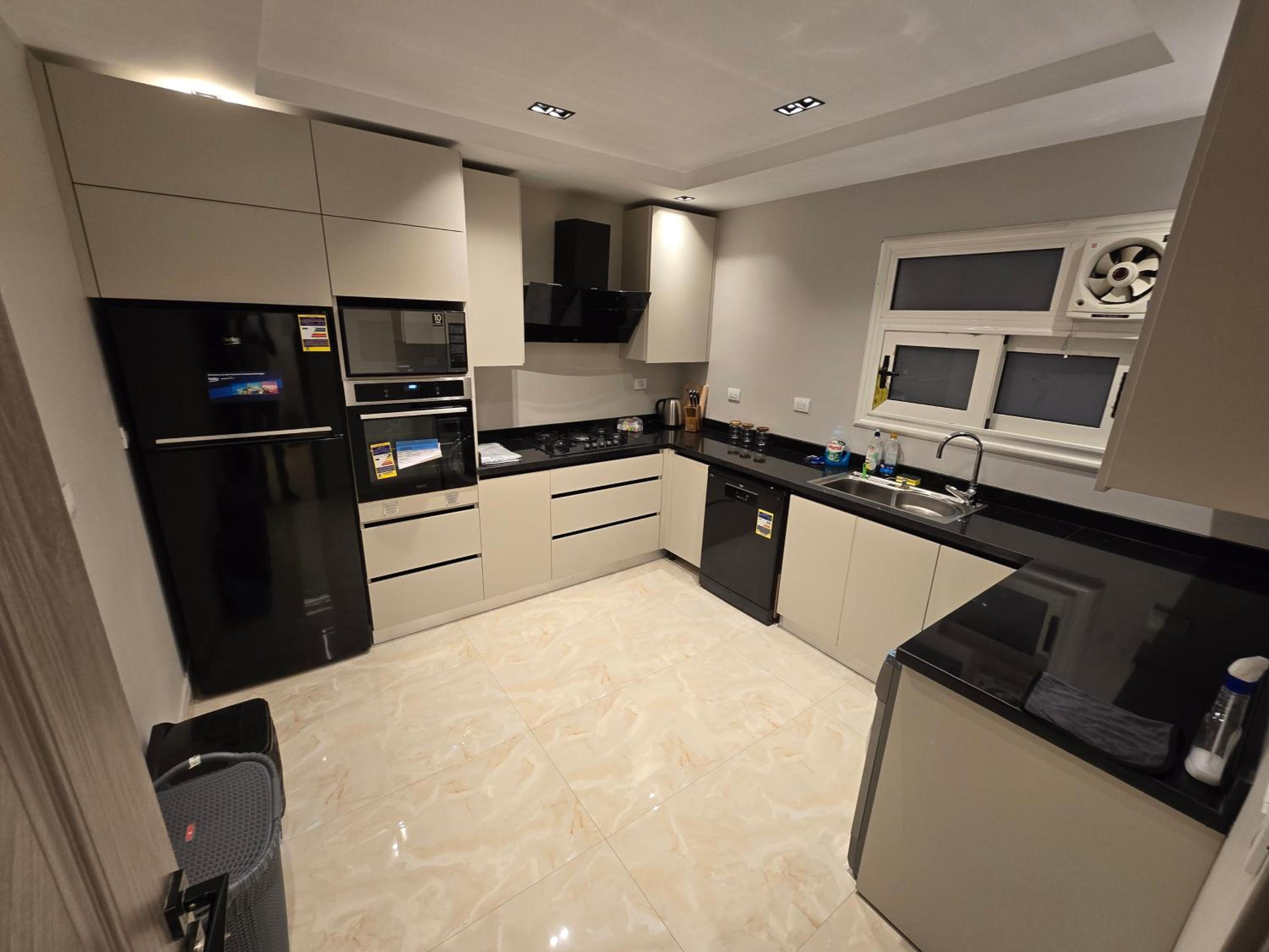 NEW Luxurious 3 bedroom APT Mosadak St Dokki