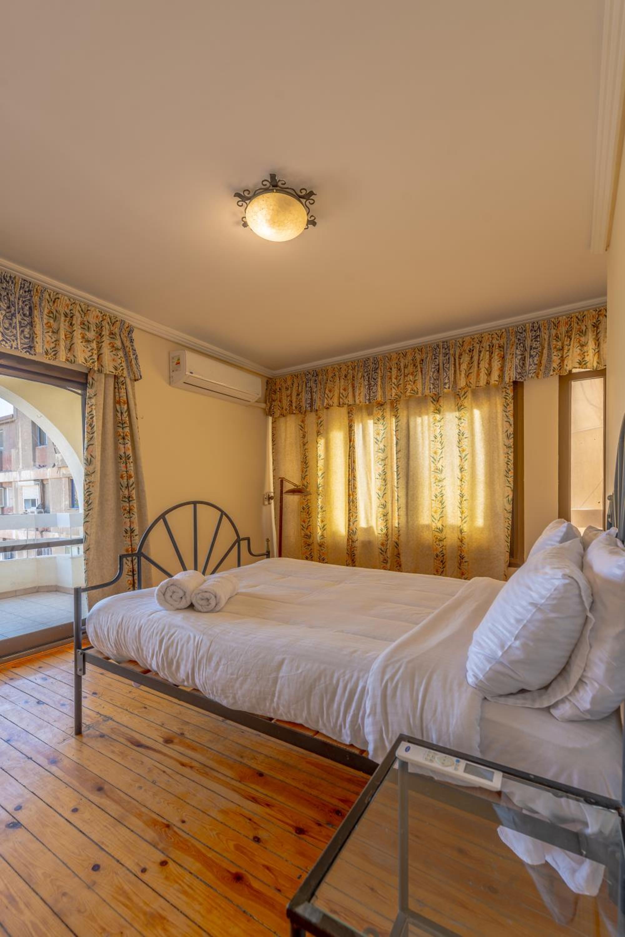 Royal 3 bedrooms apartment