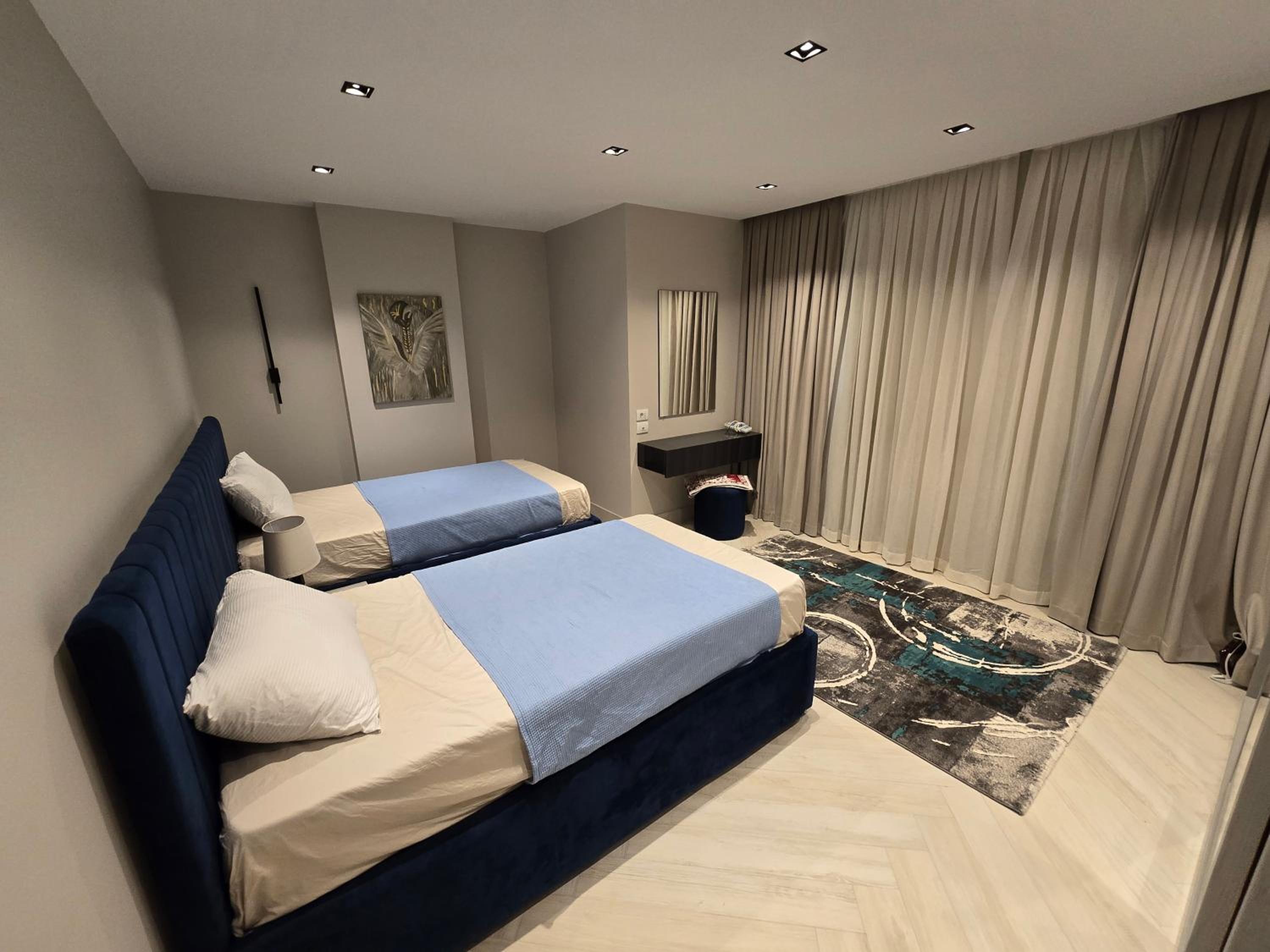 NEW Luxurious 3 bedroom APT Mosadak St Dokki