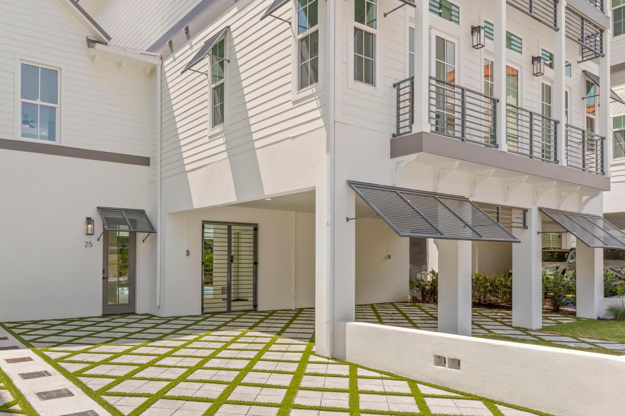 Oynx House & Jade House at the Gemma - 2 Amazing Homes Steps to Clearwater Beach view 5