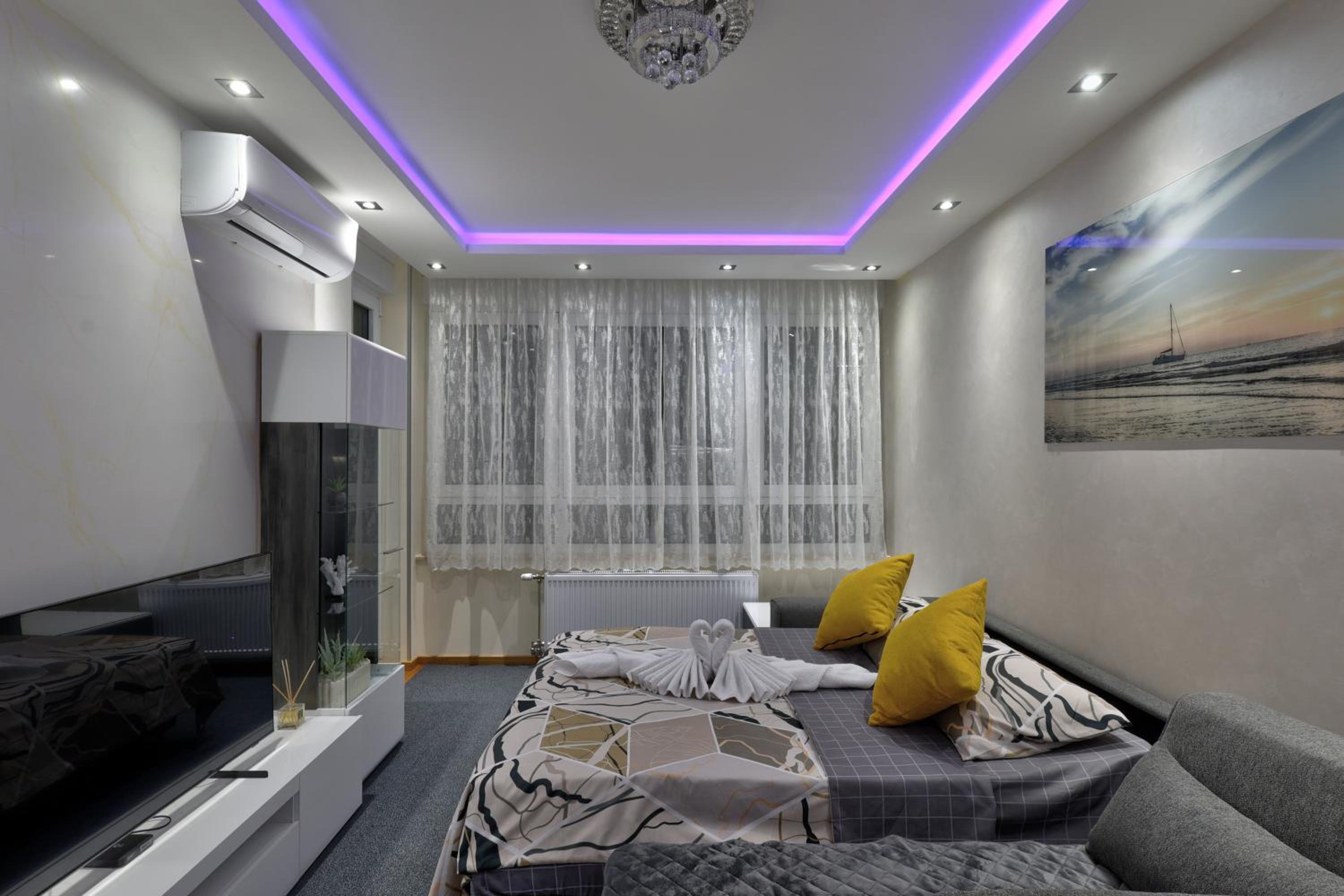 Lux Ivan with Free Private Parking view 2