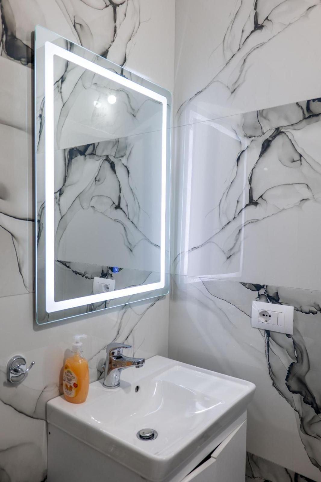 Villa Asllani ap2 photo 5